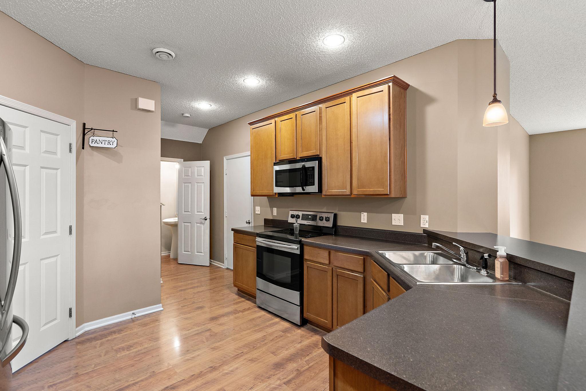 View of Residential at 757 Willow Glen Drive, Buffalo MN 55313, Buffalo (9 of 28) - Mike Wilen | Minnesota Team Real Estate