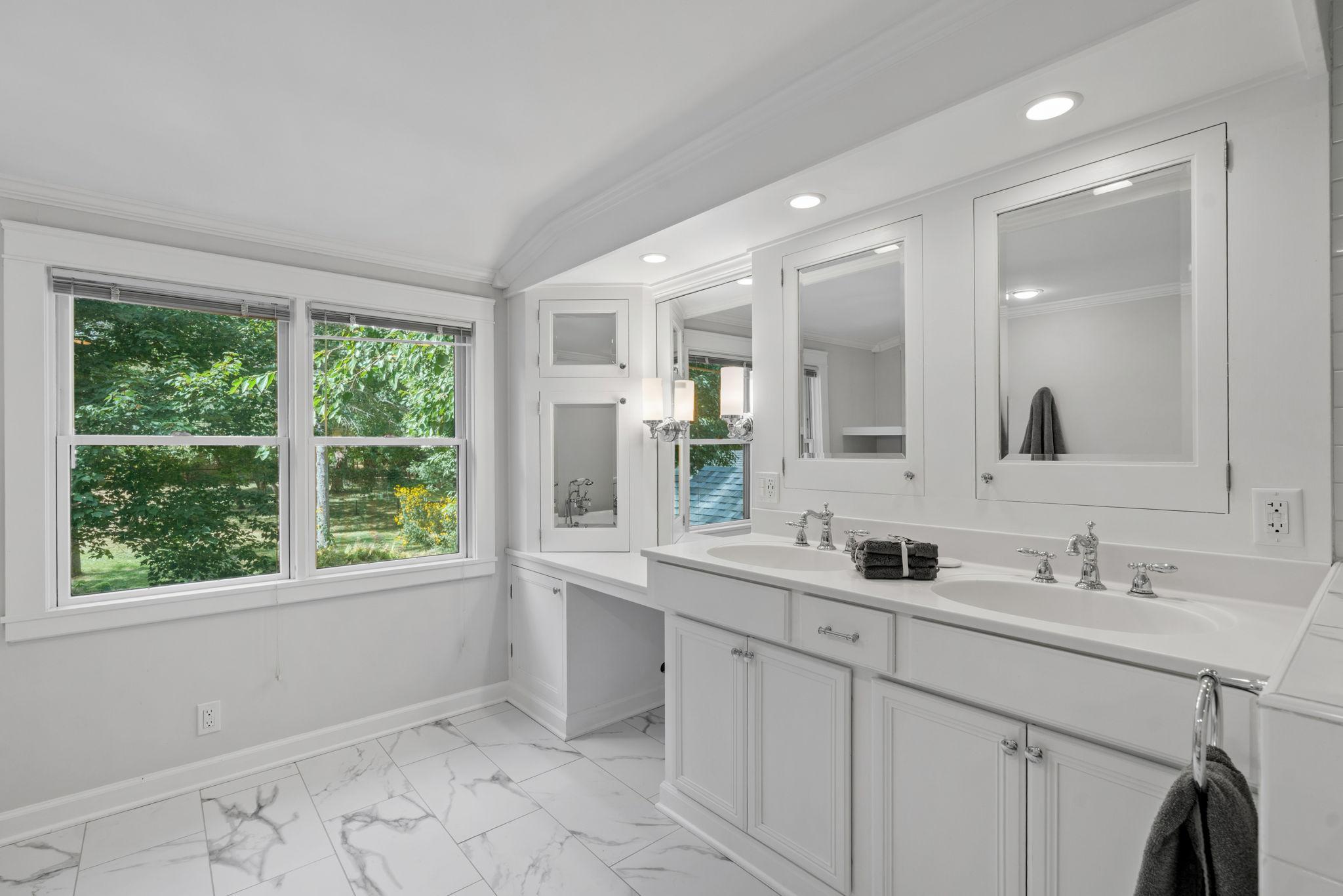 View of Residential at 3540 Plymouth Road, Minnetonka MN 55305, Minnetonka (38 of 72) - Mike Wilen | Minnesota Team Real Estate