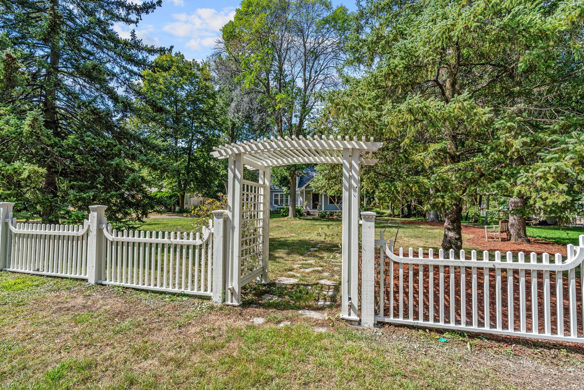 View of Residential at 3540 Plymouth Road, Minnetonka MN 55305, Minnetonka (63 of 72) - Mike Wilen | Minnesota Team Real Estate