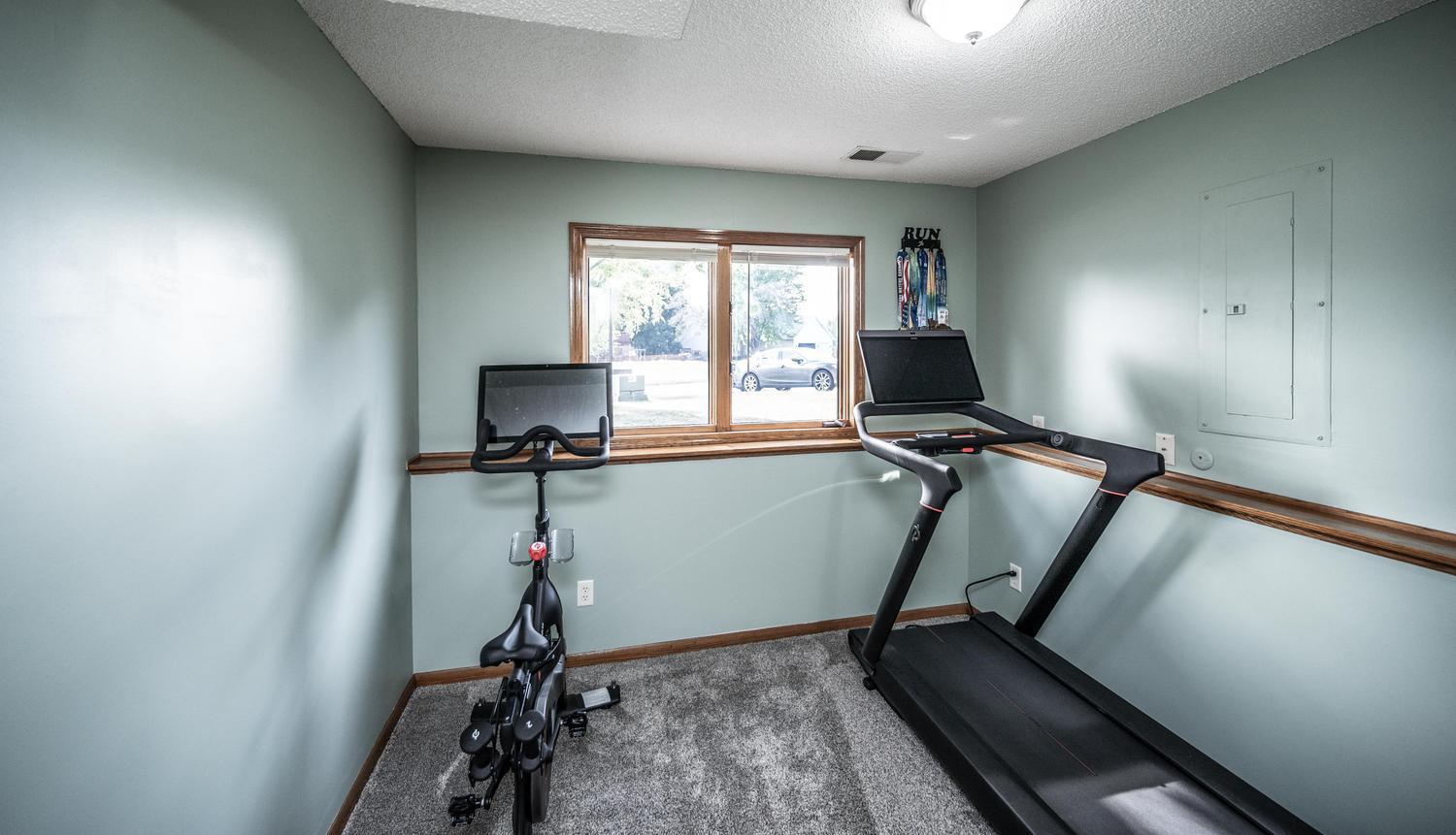 View of Residential at 14512 Hollow Park Court, Burnsville MN 55306, Burnsville (28 of 44) - Mike Wilen | Minnesota Team Real Estate