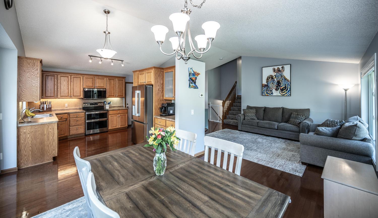View of Residential at 14512 Hollow Park Court, Burnsville MN 55306, Burnsville (11 of 44) - Mike Wilen | Minnesota Team Real Estate