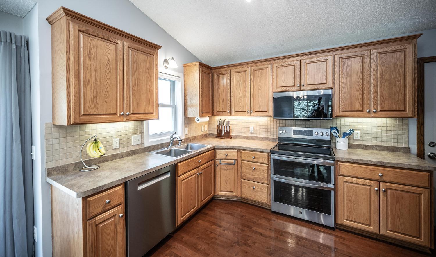 View of Residential at 14512 Hollow Park Court, Burnsville MN 55306, Burnsville (9 of 44) - Mike Wilen | Minnesota Team Real Estate