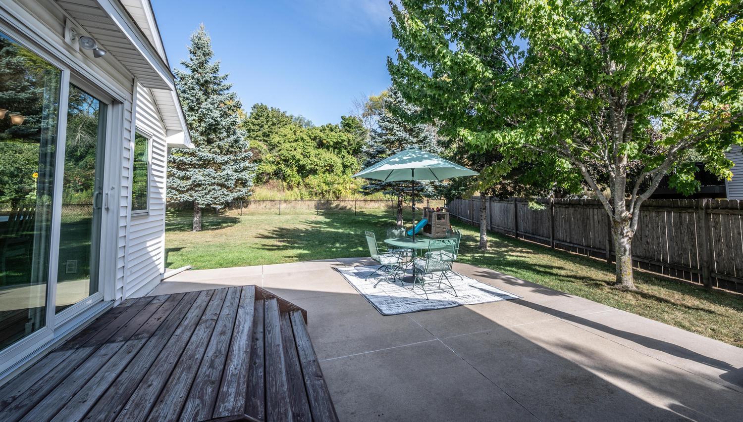 View of Residential at 14512 Hollow Park Court, Burnsville MN 55306, Burnsville (31 of 44) - Mike Wilen | Minnesota Team Real Estate