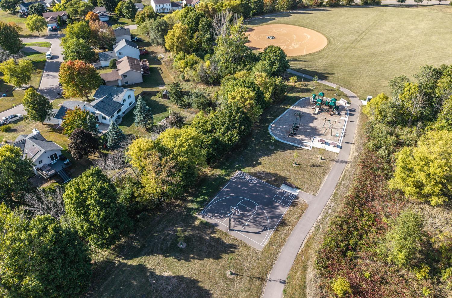 View of Residential at 14512 Hollow Park Court, Burnsville MN 55306, Burnsville (39 of 44) - Mike Wilen | Minnesota Team Real Estate
