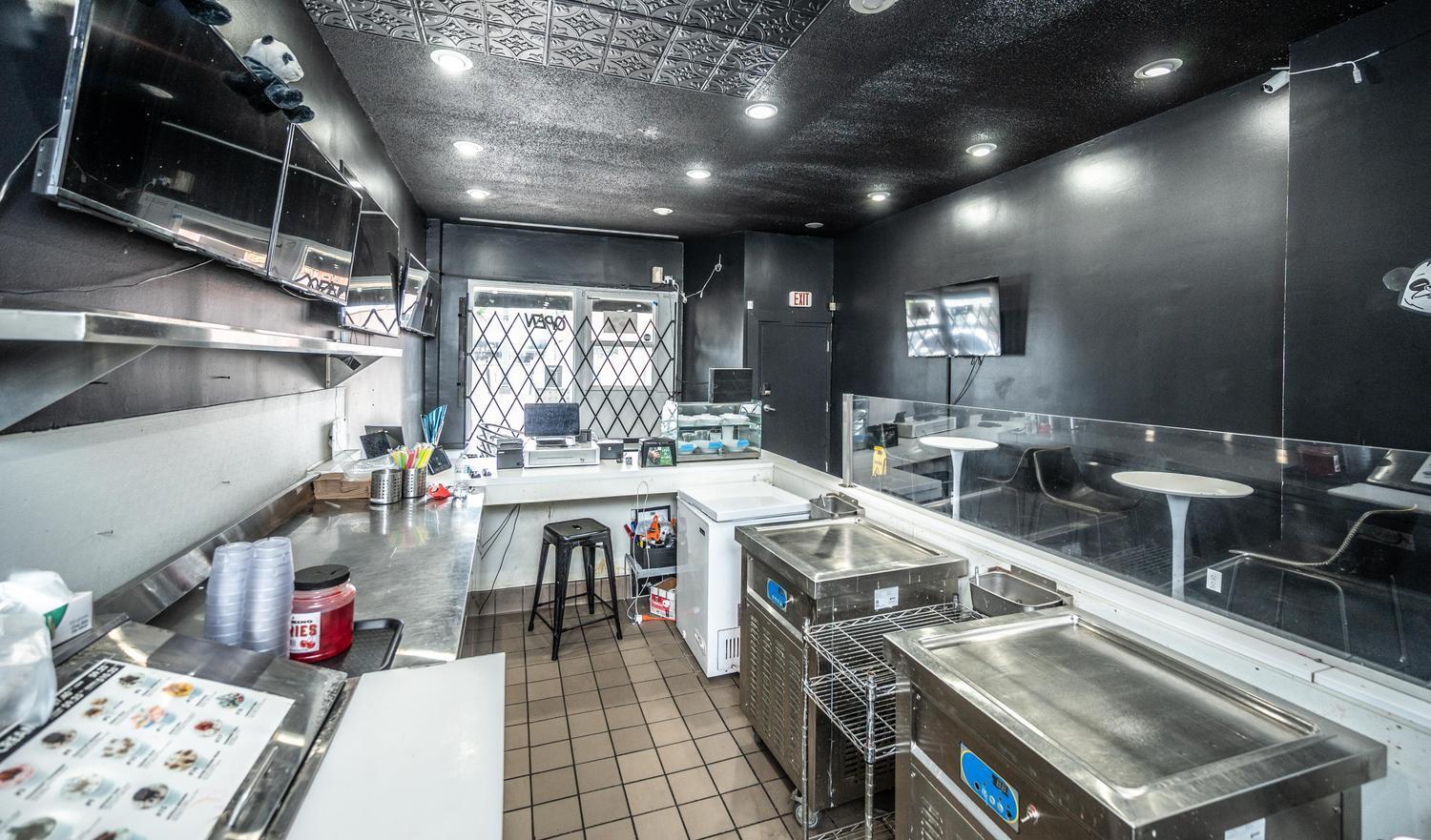 View of Commercial Sale at 298 University Avenue, Saint Paul MN 55103, Saint Paul (34 of 37) - Mike Wilen | Minnesota Team Real Estate