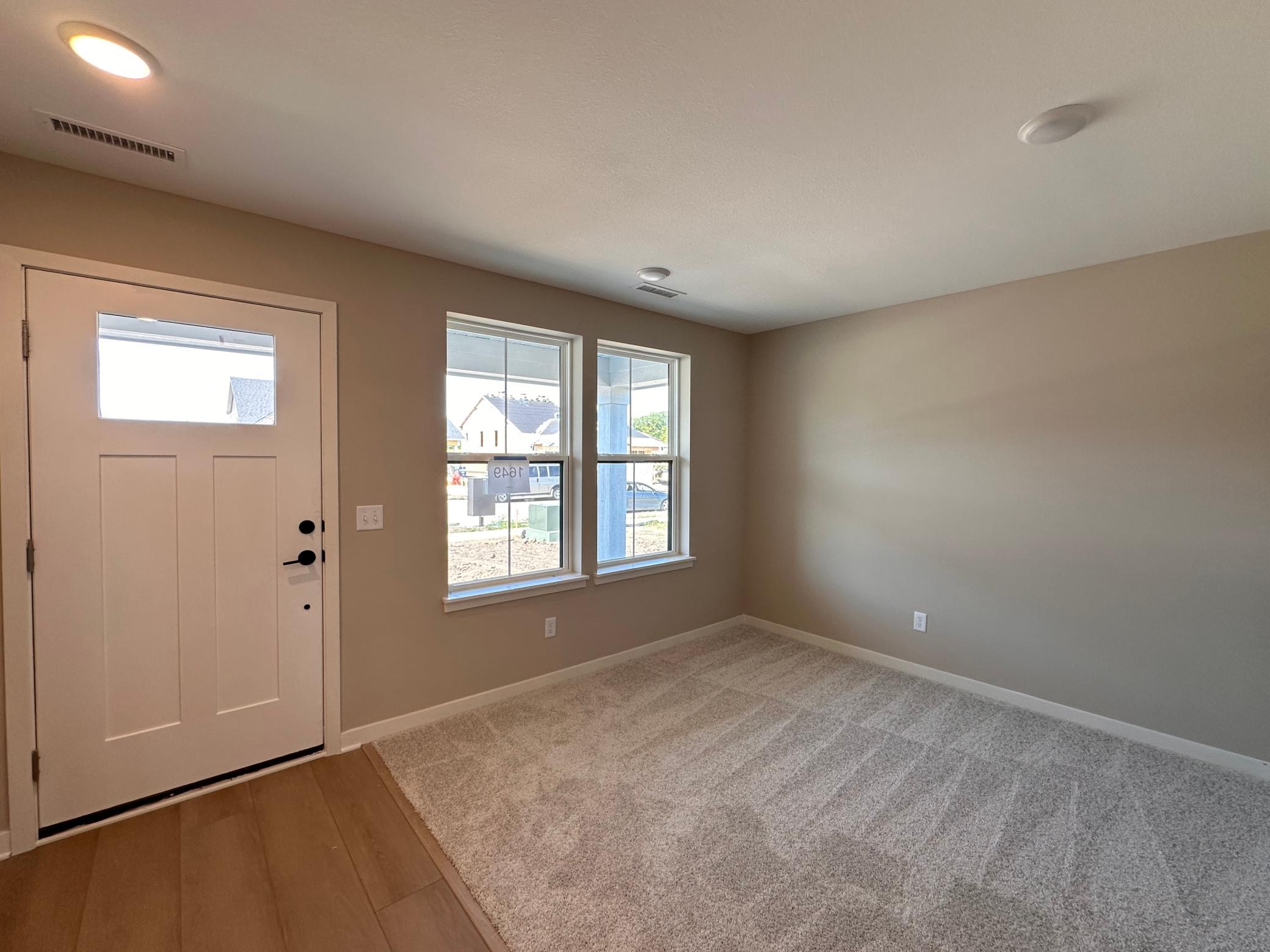 View of Residential at 1649 Lund Way, Shakopee MN 55379, Shakopee (8 of 32) - Mike Wilen | Minnesota Team Real Estate
