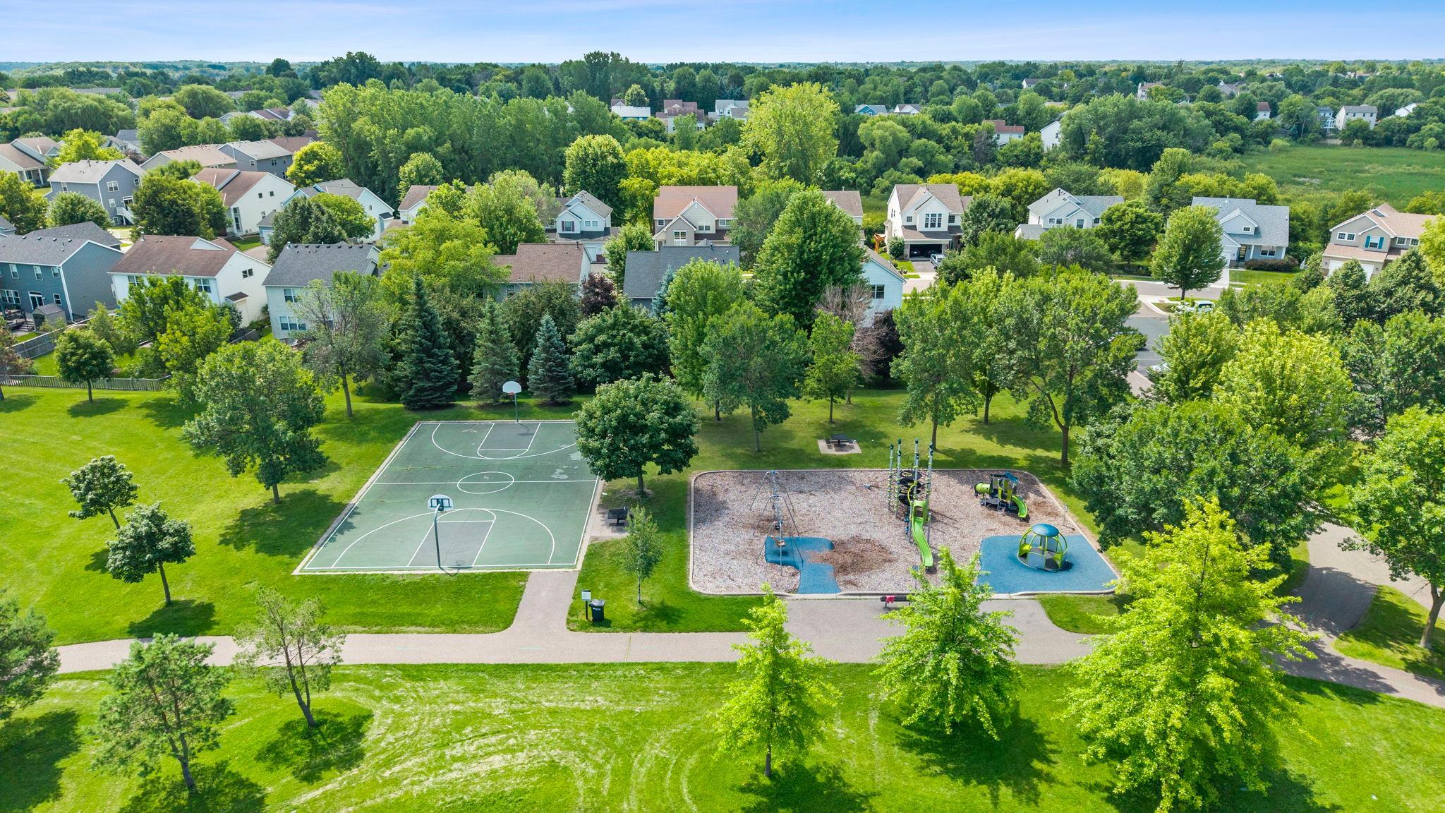 View of Residential at 9050 Merrimac Lane, Maple Grove MN 55311, Maple Grove (53 of 59) - Mike Wilen | Minnesota Team Real Estate
