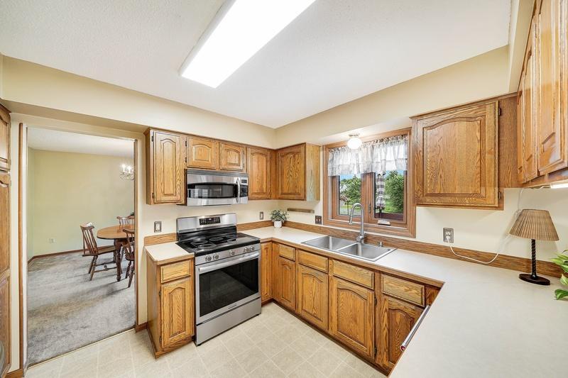 View of Residential at 14246 Dearborn Path, Rosemount MN 55068, Rosemount (19 of 44) - Mike Wilen | Minnesota Team Real Estate