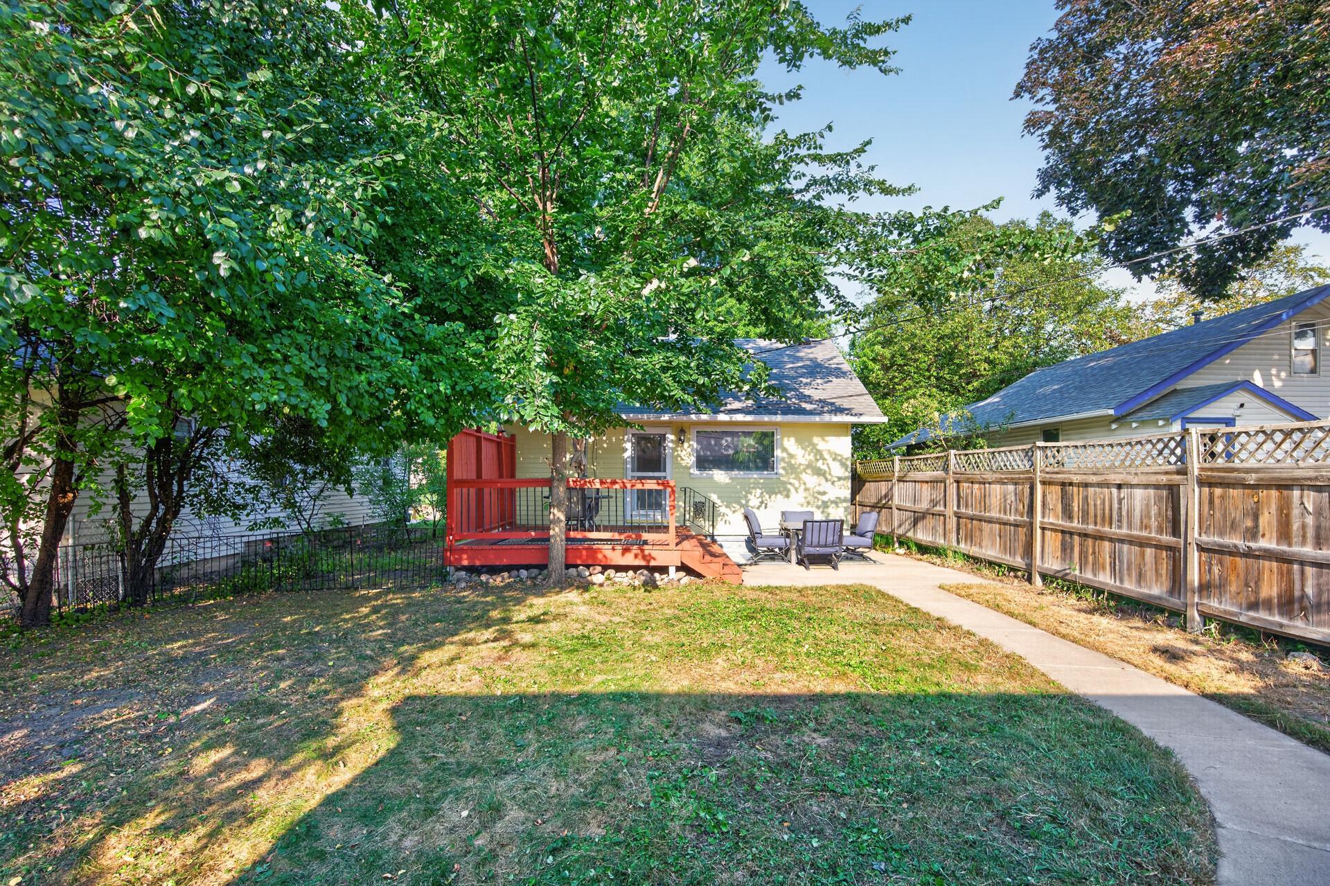 View of Residential at 4408 Russell Avenue, Minneapolis MN 55412, Minneapolis (43 of 45) - Mike Wilen | Minnesota Team Real Estate