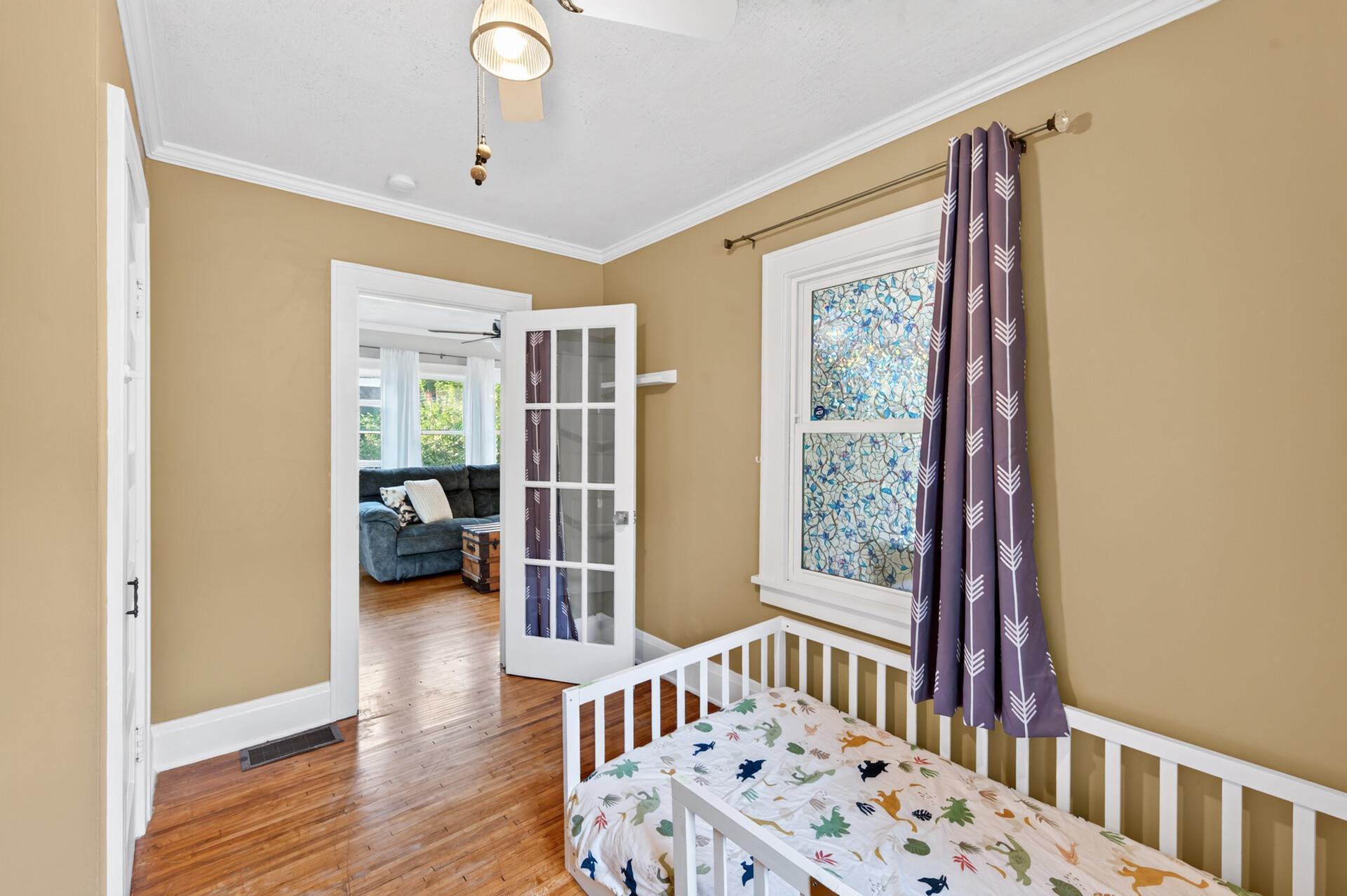 View of Residential at 4408 Russell Avenue, Minneapolis MN 55412, Minneapolis (16 of 45) - Mike Wilen | Minnesota Team Real Estate