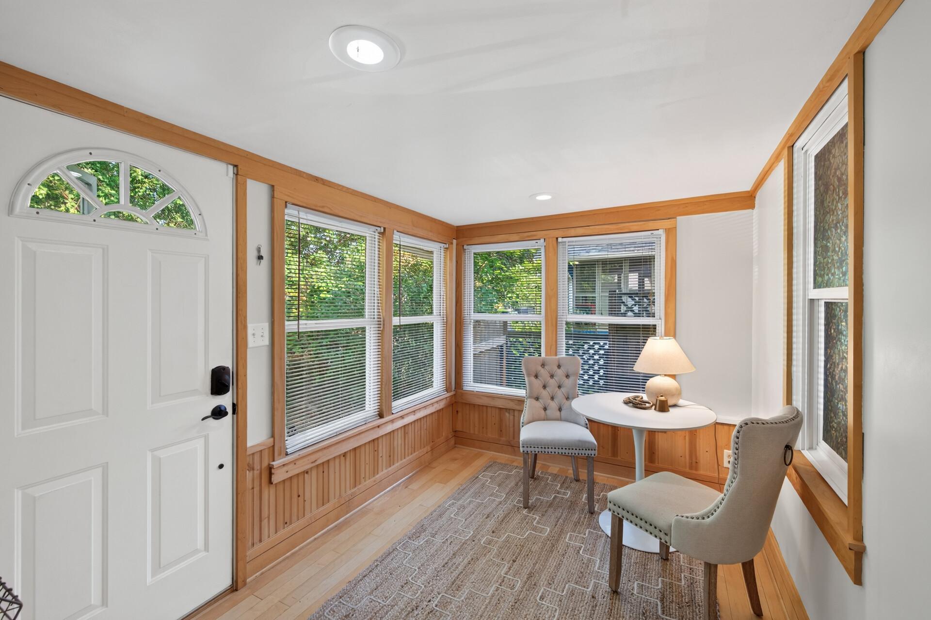View of Residential at 4408 Russell Avenue, Minneapolis MN 55412, Minneapolis (4 of 45) - Mike Wilen | Minnesota Team Real Estate