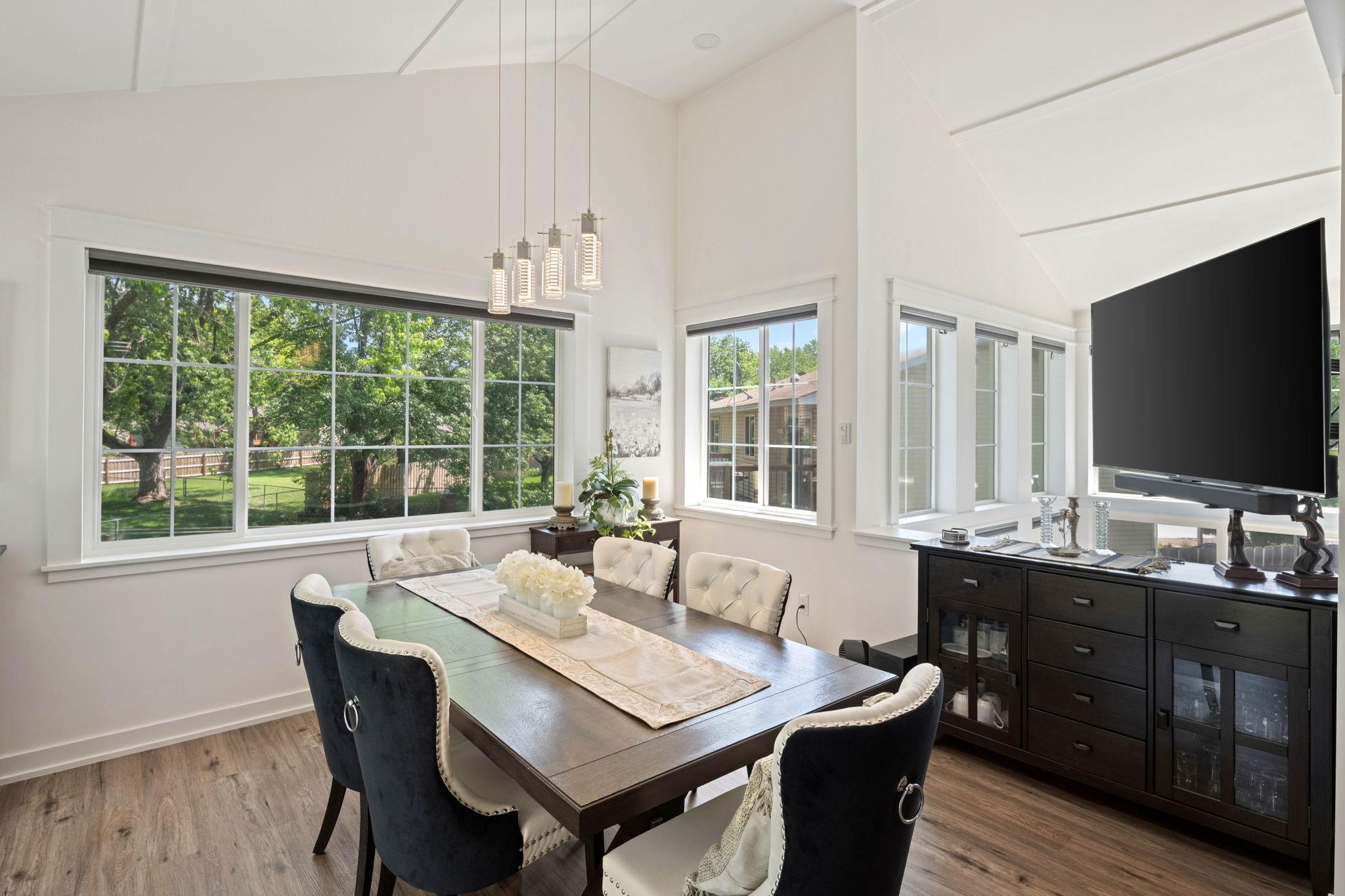 View of Residential at 7712 College Park Drive, Brooklyn Park MN 55445, Brooklyn Park (4 of 21) - Mike Wilen | Minnesota Team Real Estate
