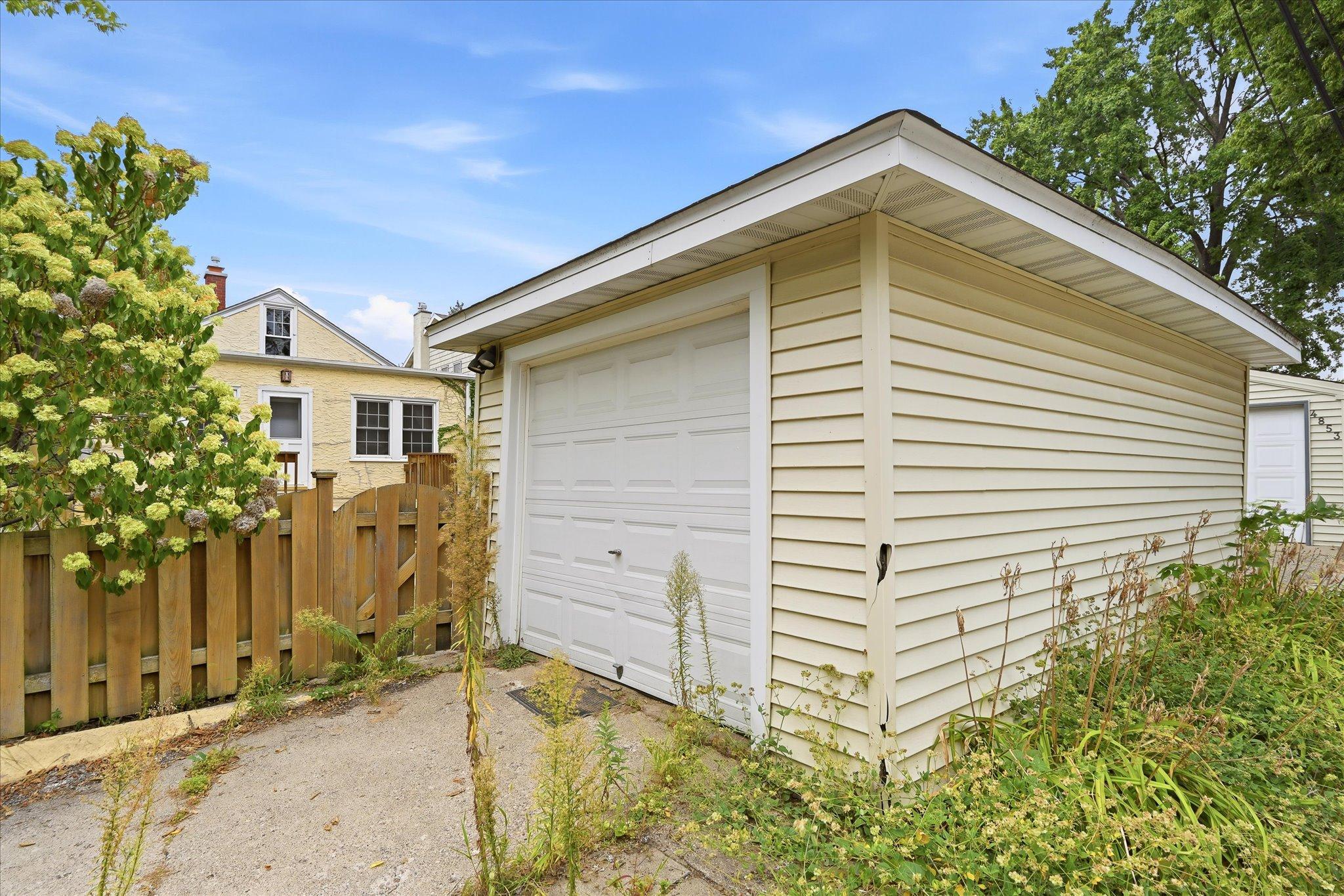 View of Residential at 4857 Xerxes Avenue, Minneapolis MN 55410, Minneapolis (45 of 47) - Mike Wilen | Minnesota Team Real Estate