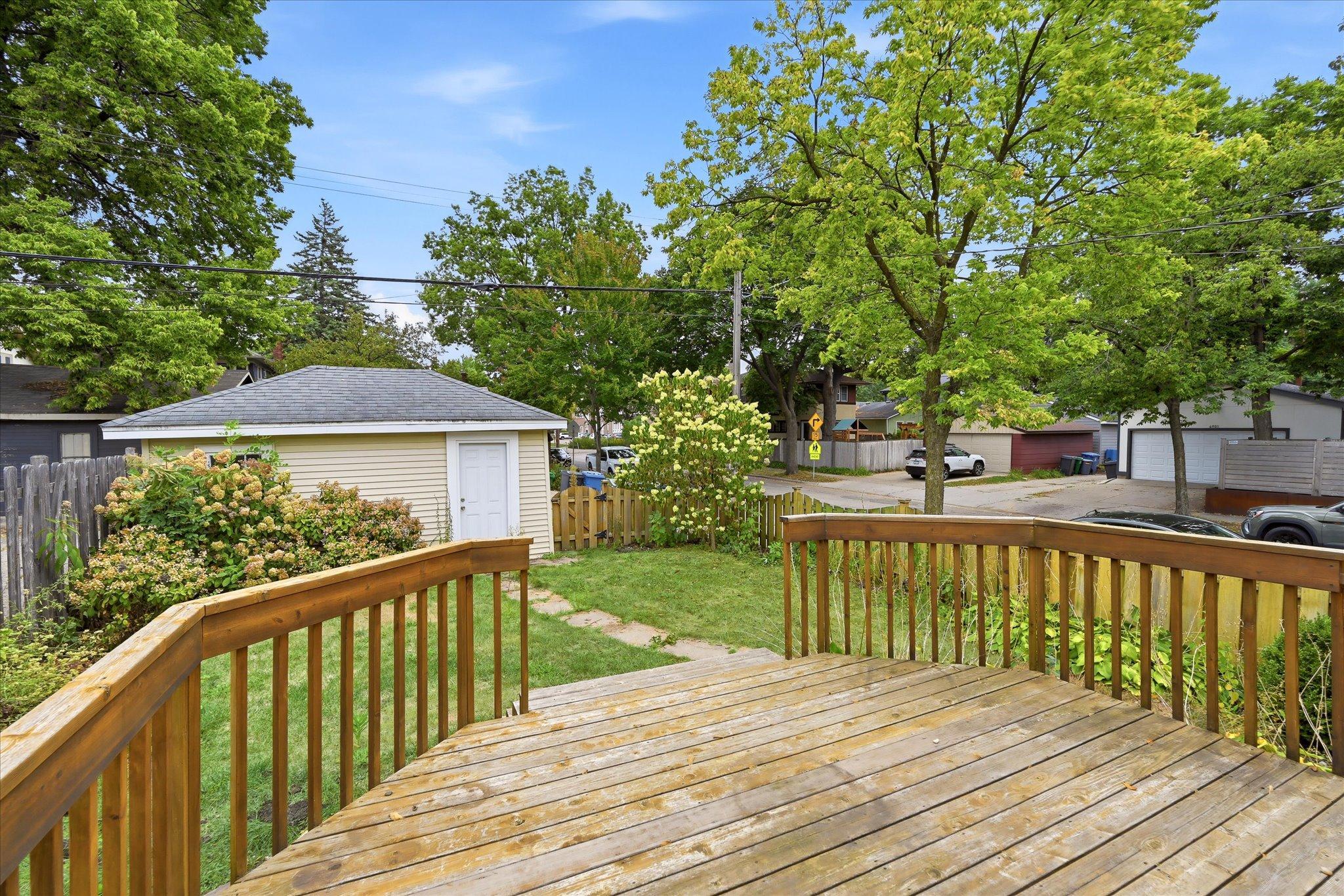 View of Residential at 4857 Xerxes Avenue, Minneapolis MN 55410, Minneapolis (43 of 47) - Mike Wilen | Minnesota Team Real Estate