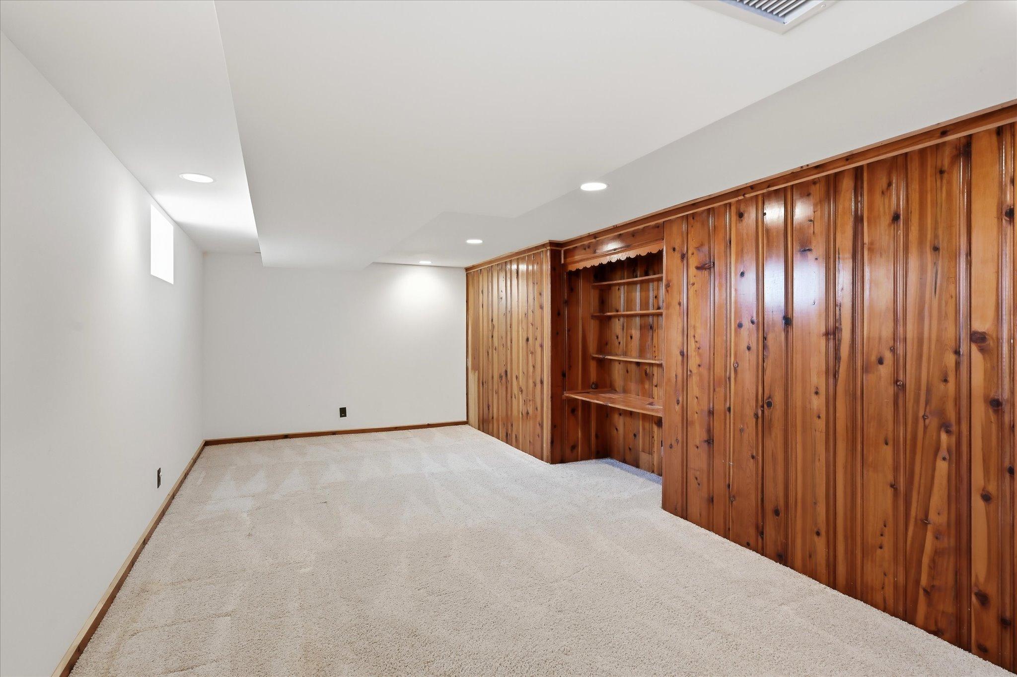 View of Residential at 4857 Xerxes Avenue, Minneapolis MN 55410, Minneapolis (31 of 47) - Mike Wilen | Minnesota Team Real Estate