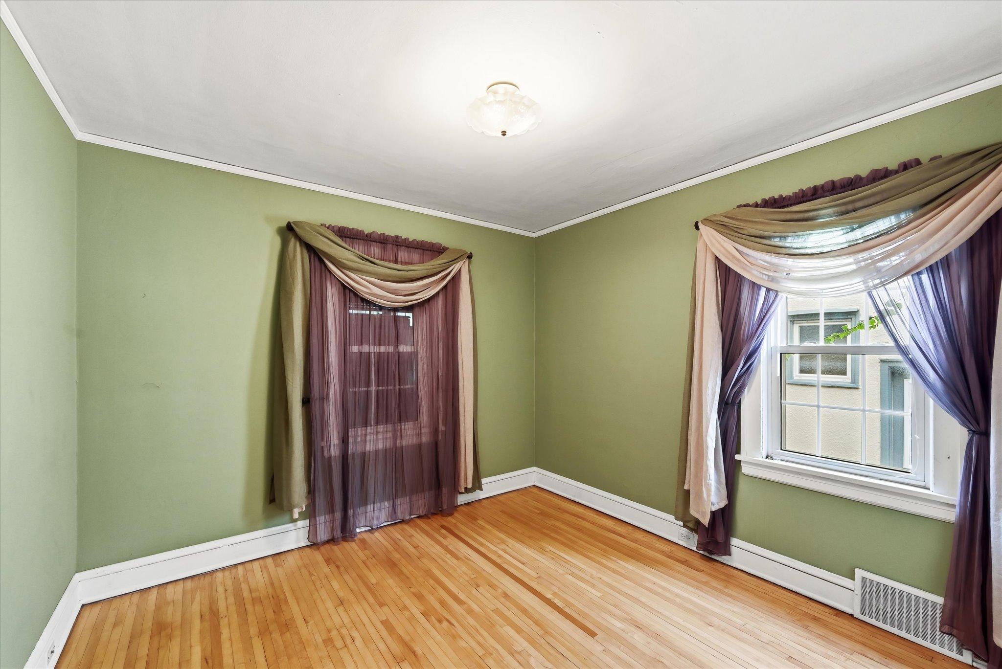 View of Residential at 4857 Xerxes Avenue, Minneapolis MN 55410, Minneapolis (29 of 47) - Mike Wilen | Minnesota Team Real Estate