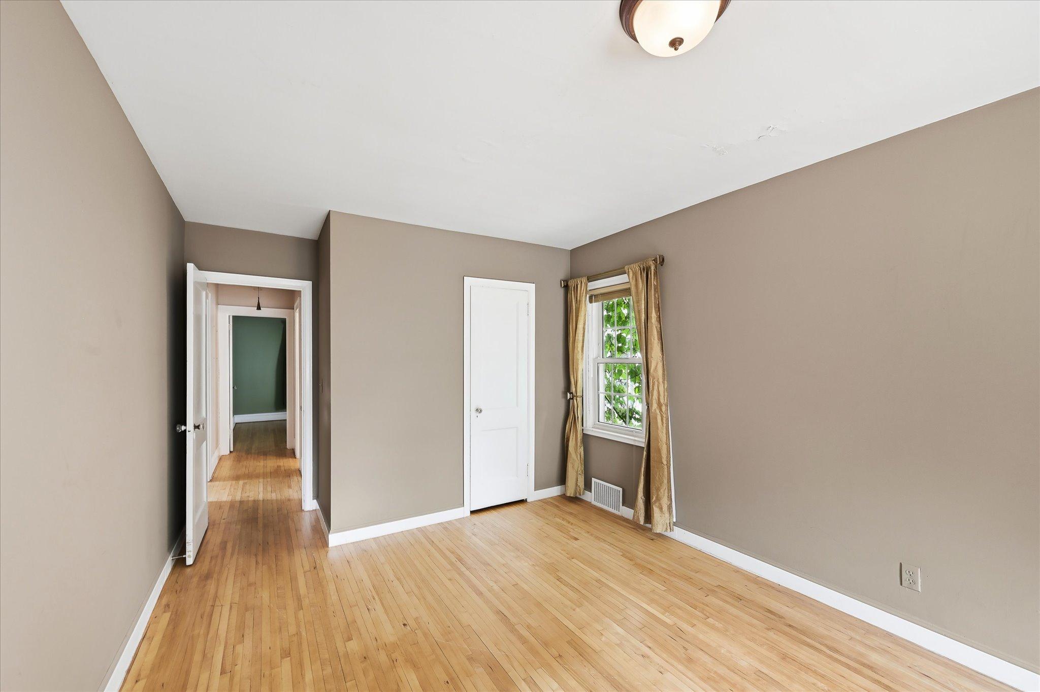 View of Residential at 4857 Xerxes Avenue, Minneapolis MN 55410, Minneapolis (27 of 47) - Mike Wilen | Minnesota Team Real Estate