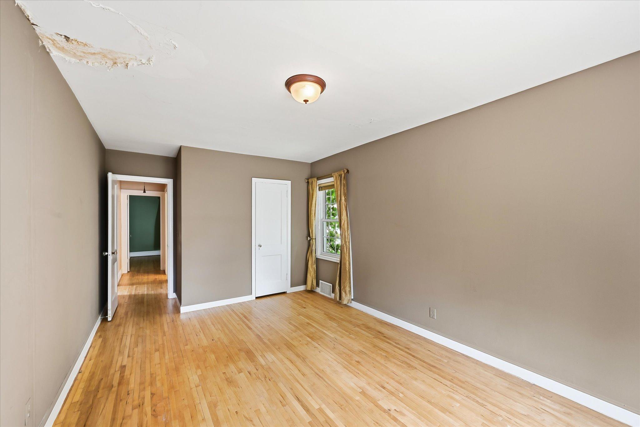 View of Residential at 4857 Xerxes Avenue, Minneapolis MN 55410, Minneapolis (26 of 47) - Mike Wilen | Minnesota Team Real Estate