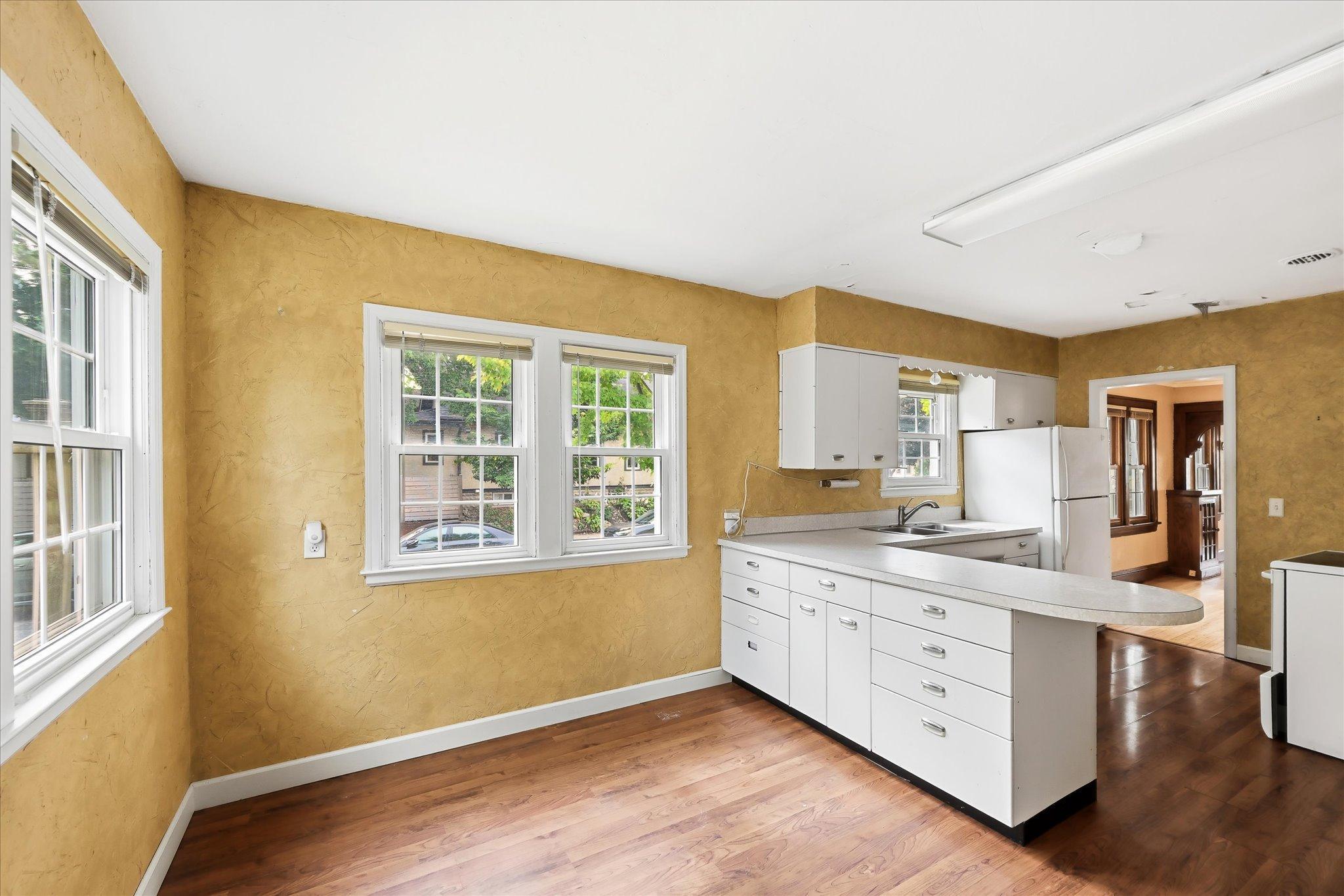 View of Residential at 4857 Xerxes Avenue, Minneapolis MN 55410, Minneapolis (22 of 47) - Mike Wilen | Minnesota Team Real Estate