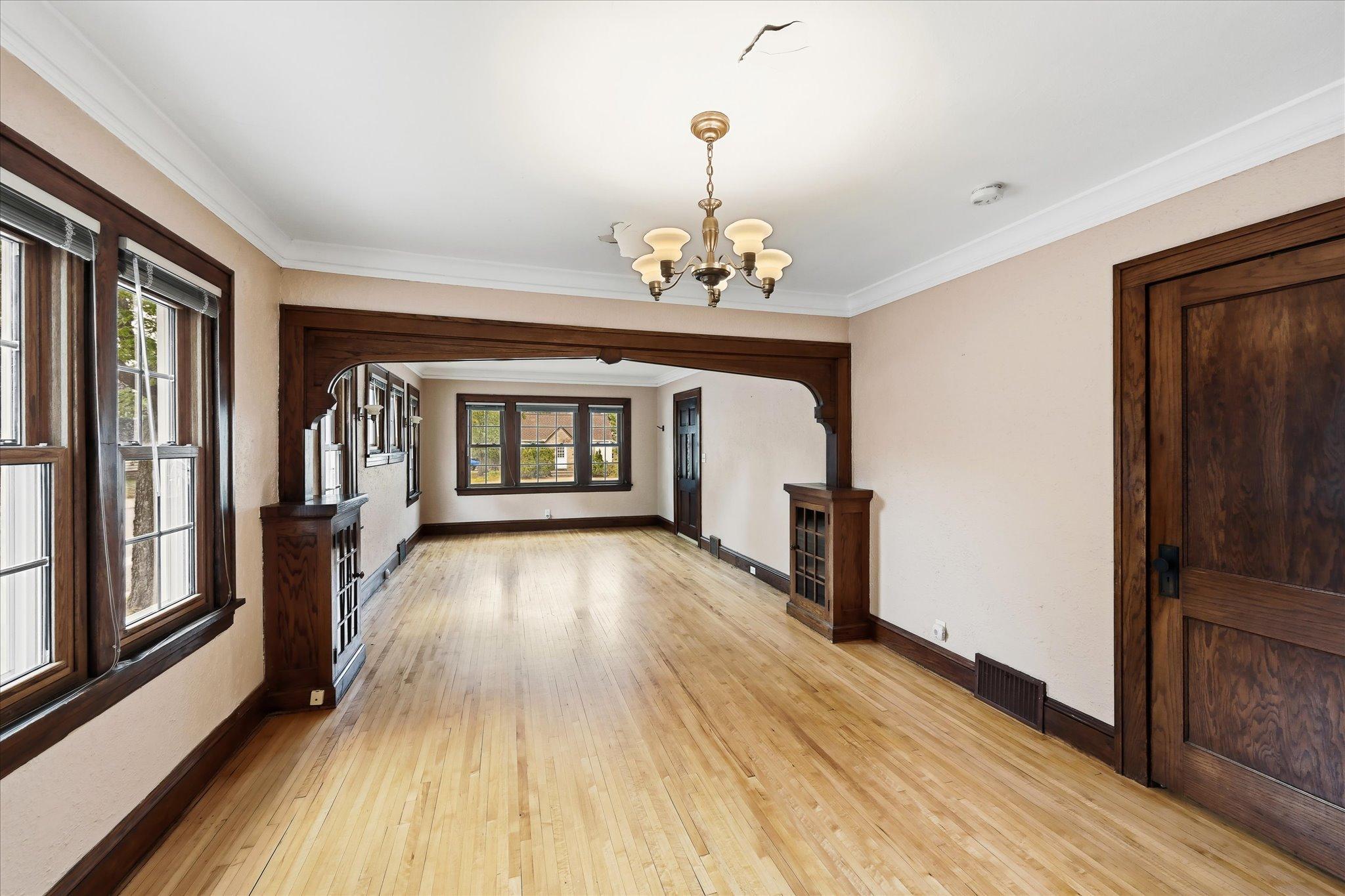 View of Residential at 4857 Xerxes Avenue, Minneapolis MN 55410, Minneapolis (12 of 47) - Mike Wilen | Minnesota Team Real Estate