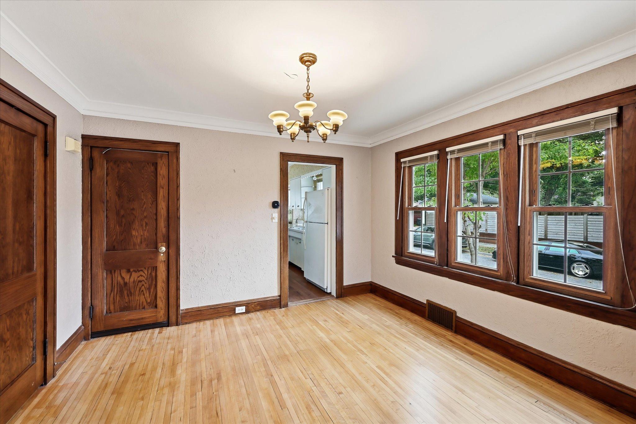 View of Residential at 4857 Xerxes Avenue, Minneapolis MN 55410, Minneapolis (9 of 47) - Mike Wilen | Minnesota Team Real Estate