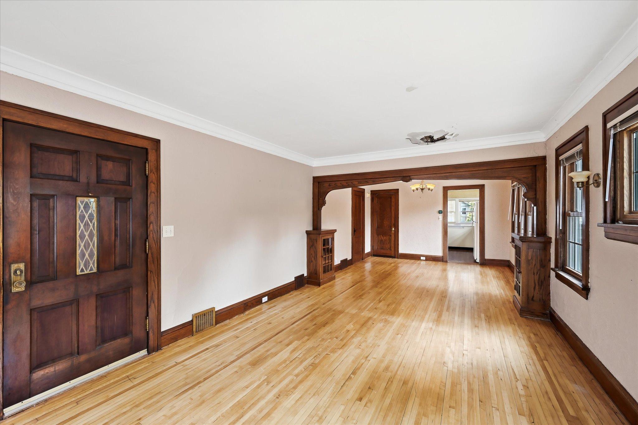 View of Residential at 4857 Xerxes Avenue, Minneapolis MN 55410, Minneapolis (8 of 47) - Mike Wilen | Minnesota Team Real Estate