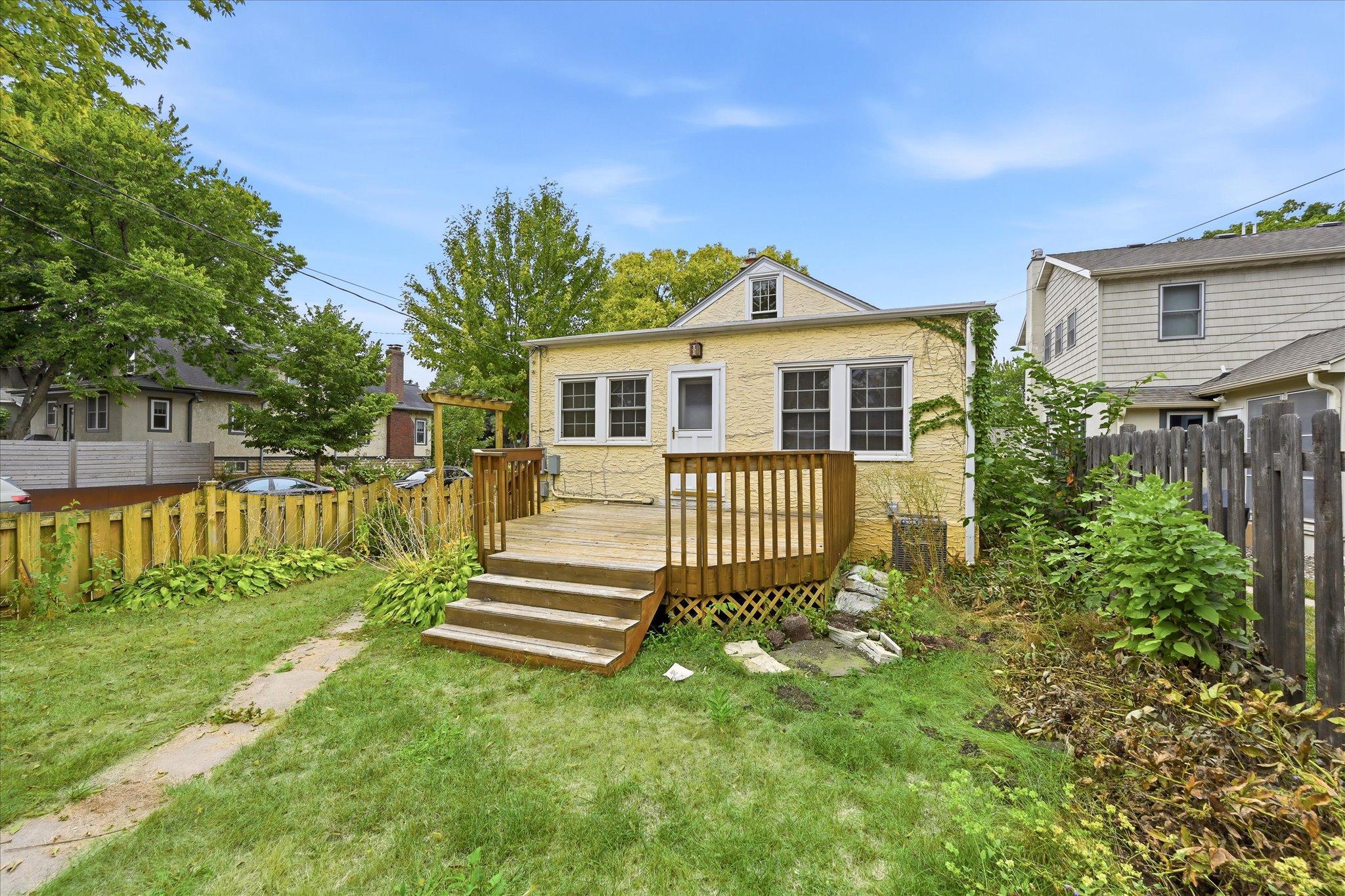 View of Residential at 4857 Xerxes Avenue, Minneapolis MN 55410, Minneapolis (46 of 47) - Mike Wilen | Minnesota Team Real Estate
