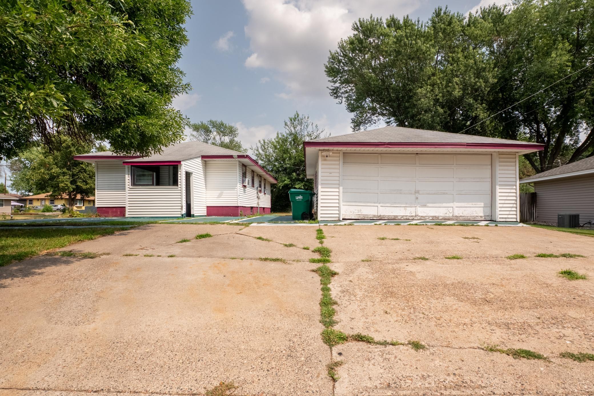 View of Residential at 632 113th Avenue, Coon Rapids MN 55448, Coon Rapids (28 of 31) - Mike Wilen | Minnesota Team Real Estate
