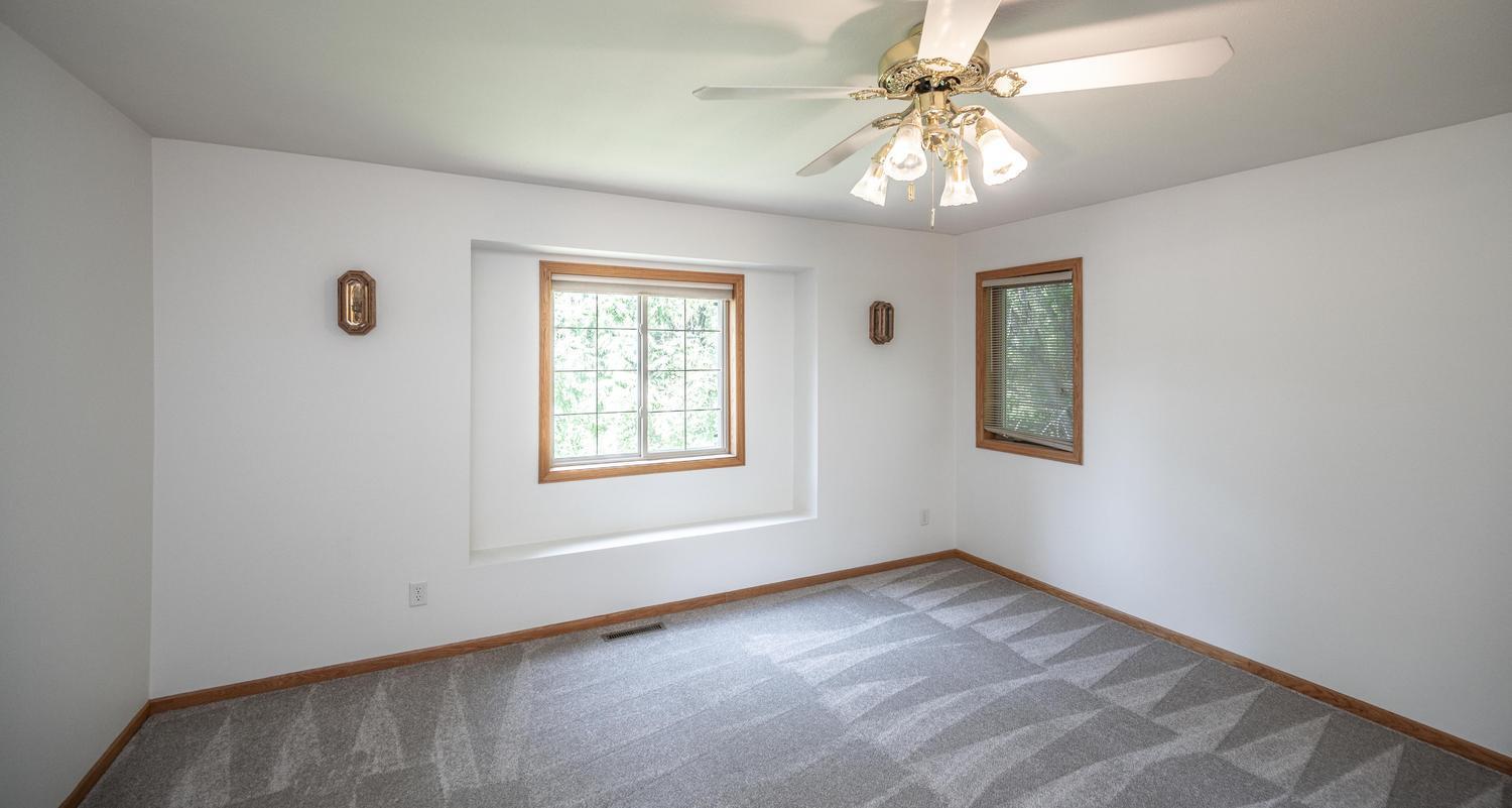 View of Residential at 700 Ridge Road, Henderson MN 56044, Henderson (10 of 37) - Mike Wilen | Minnesota Team Real Estate
