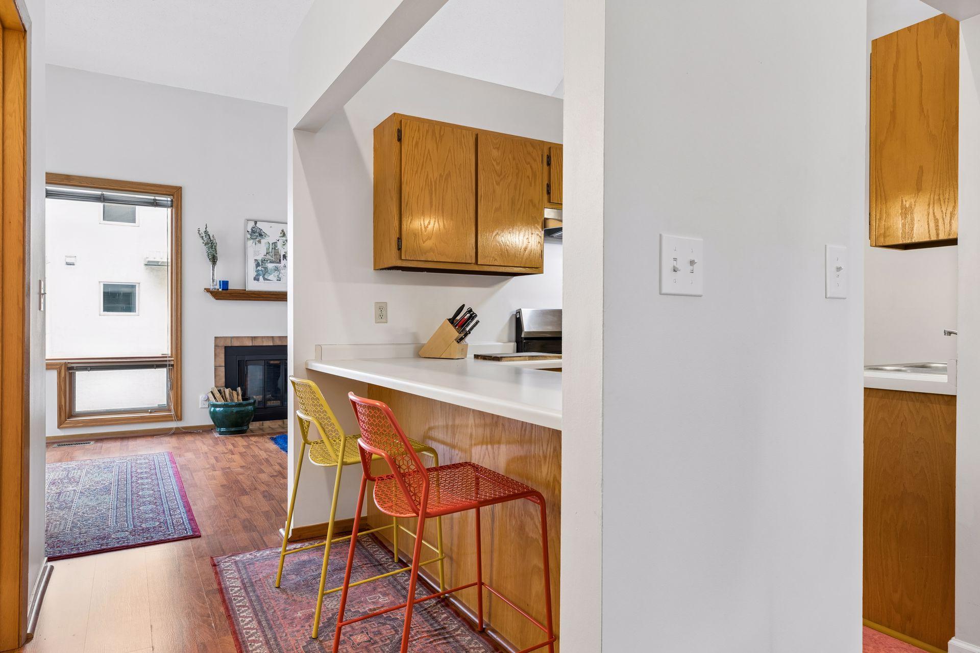 View of Residential at 3008 Lake Shore Drive, Minneapolis MN 55416, Minneapolis (5 of 47) - Mike Wilen | Minnesota Team Real Estate