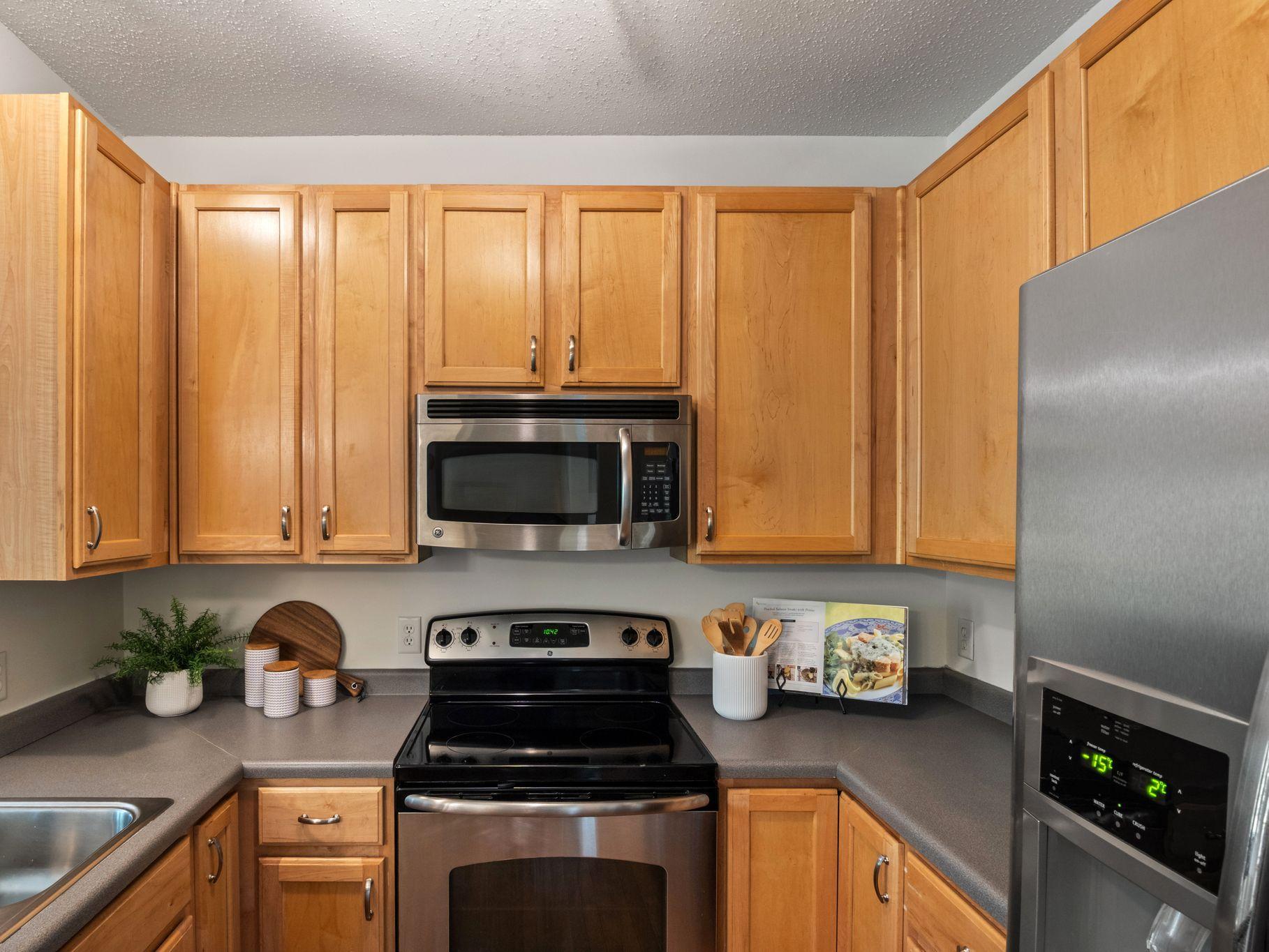 View of Residential at 4980 Garland Court #G, Plymouth MN 55446, Plymouth (8 of 26) - Mike Wilen | Minnesota Team Real Estate