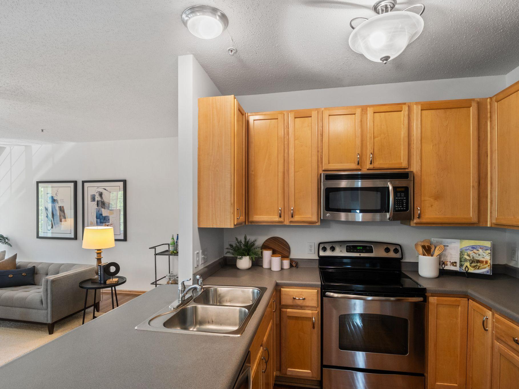 View of Residential at 4980 Garland Court #G, Plymouth MN 55446, Plymouth (9 of 26) - Mike Wilen | Minnesota Team Real Estate