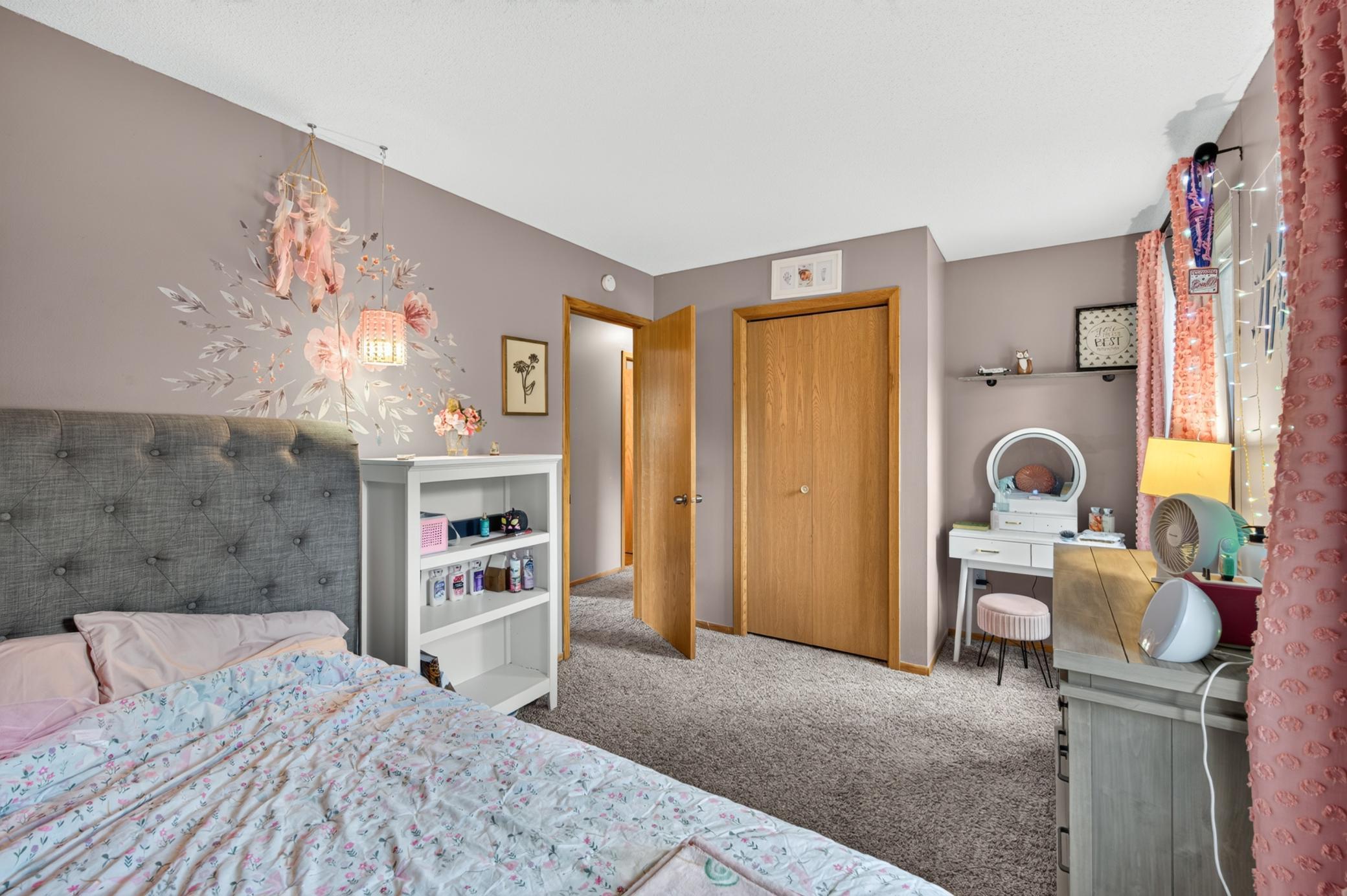 View of Residential at 2347 Heath Avenue, Oakdale MN 55128, Oakdale (61 of 75) - Mike Wilen | Minnesota Team Real Estate