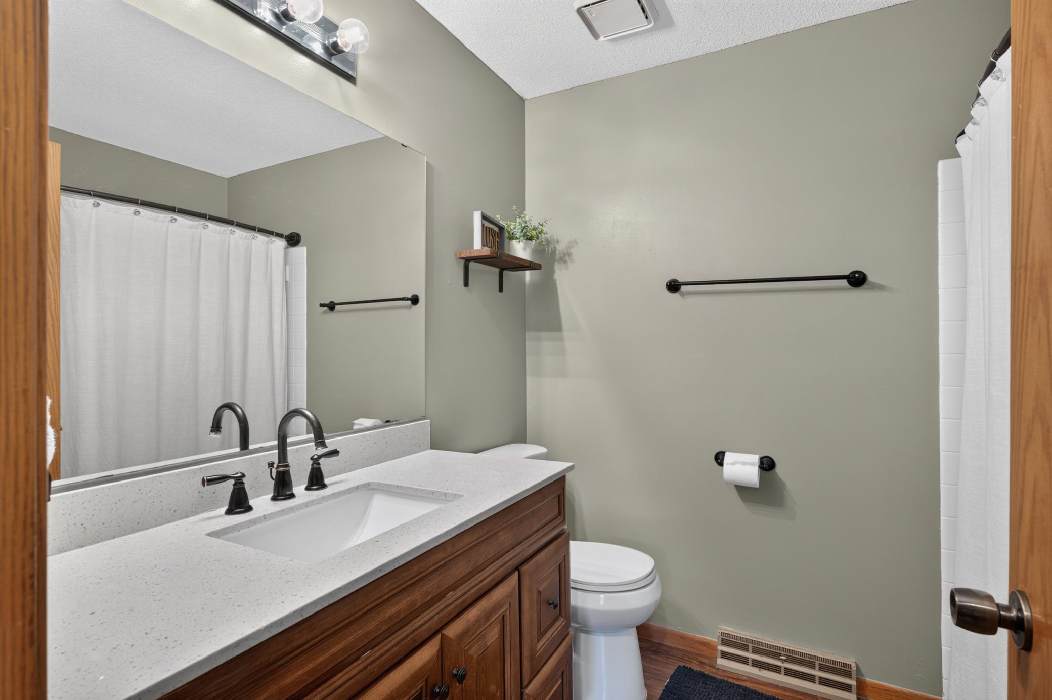 View of Residential at 2347 Heath Avenue, Oakdale MN 55128, Oakdale (63 of 75) - Mike Wilen | Minnesota Team Real Estate