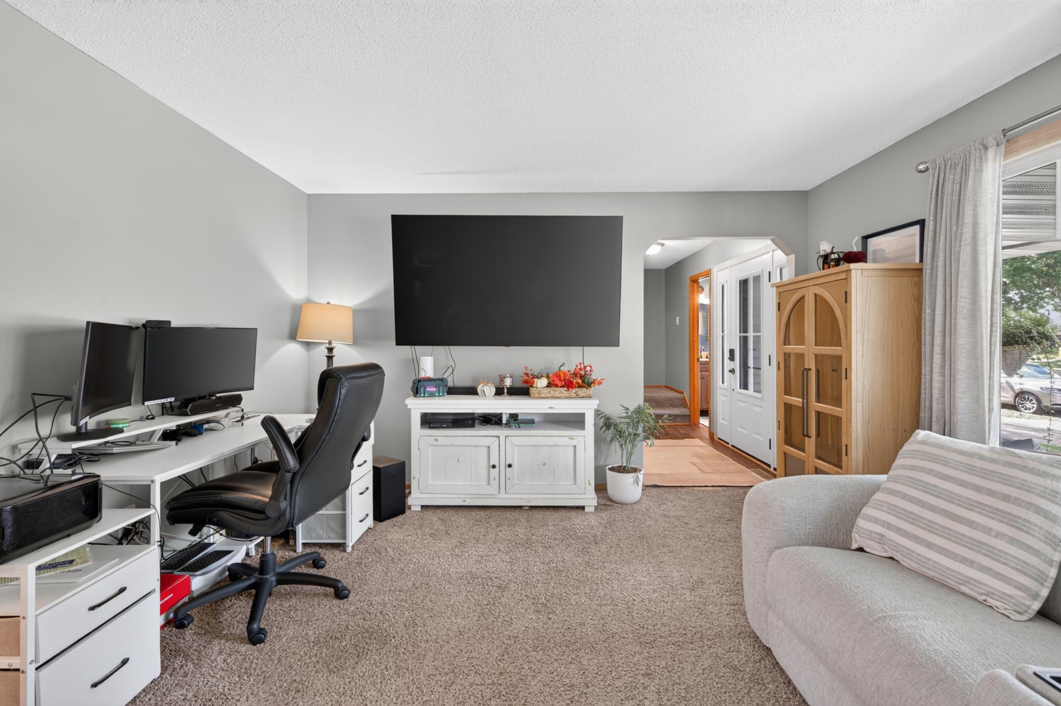 View of Residential at 2347 Heath Avenue, Oakdale MN 55128, Oakdale (26 of 75) - Mike Wilen | Minnesota Team Real Estate