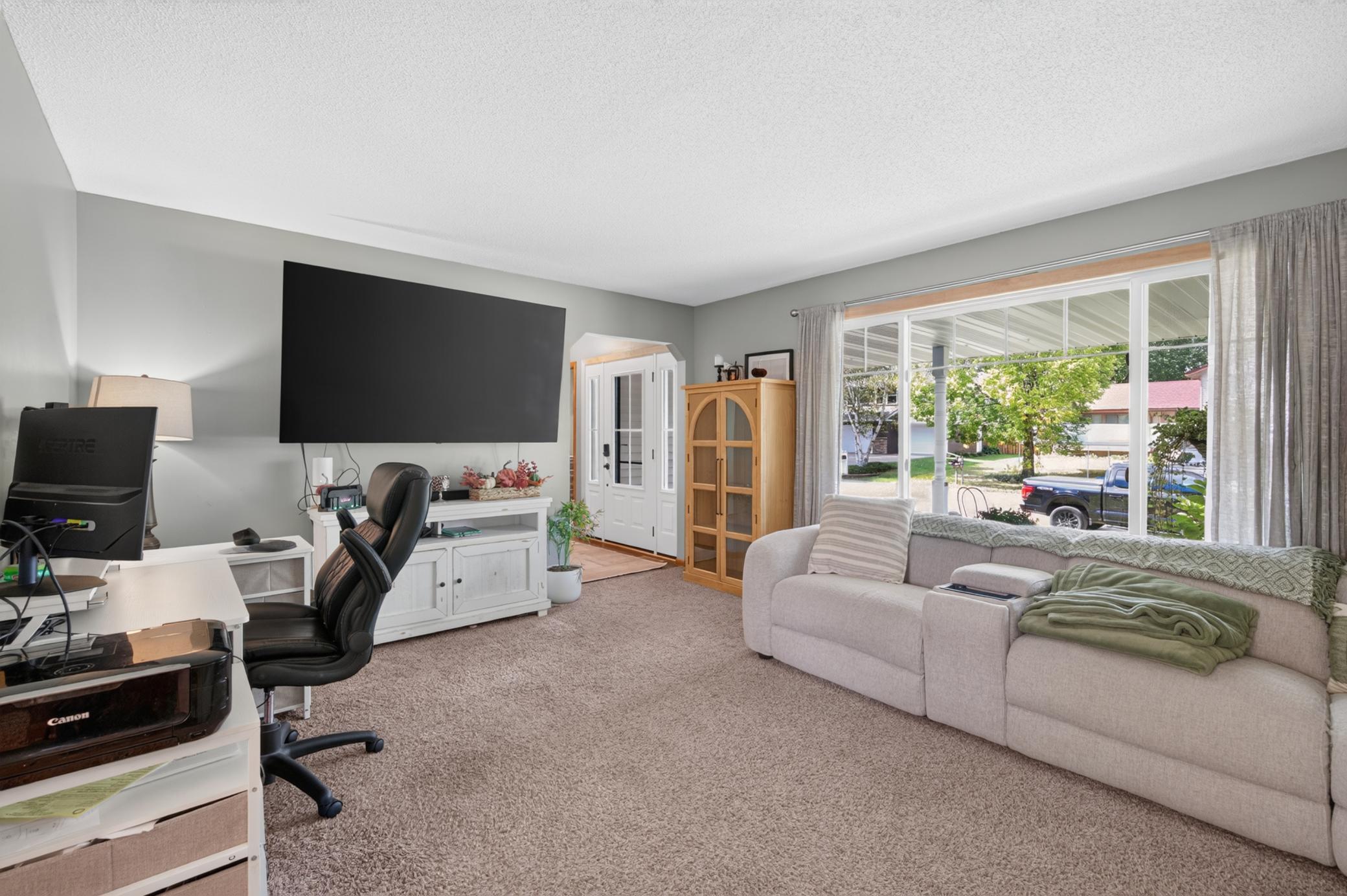 View of Residential at 2347 Heath Avenue, Oakdale MN 55128, Oakdale (24 of 75) - Mike Wilen | Minnesota Team Real Estate