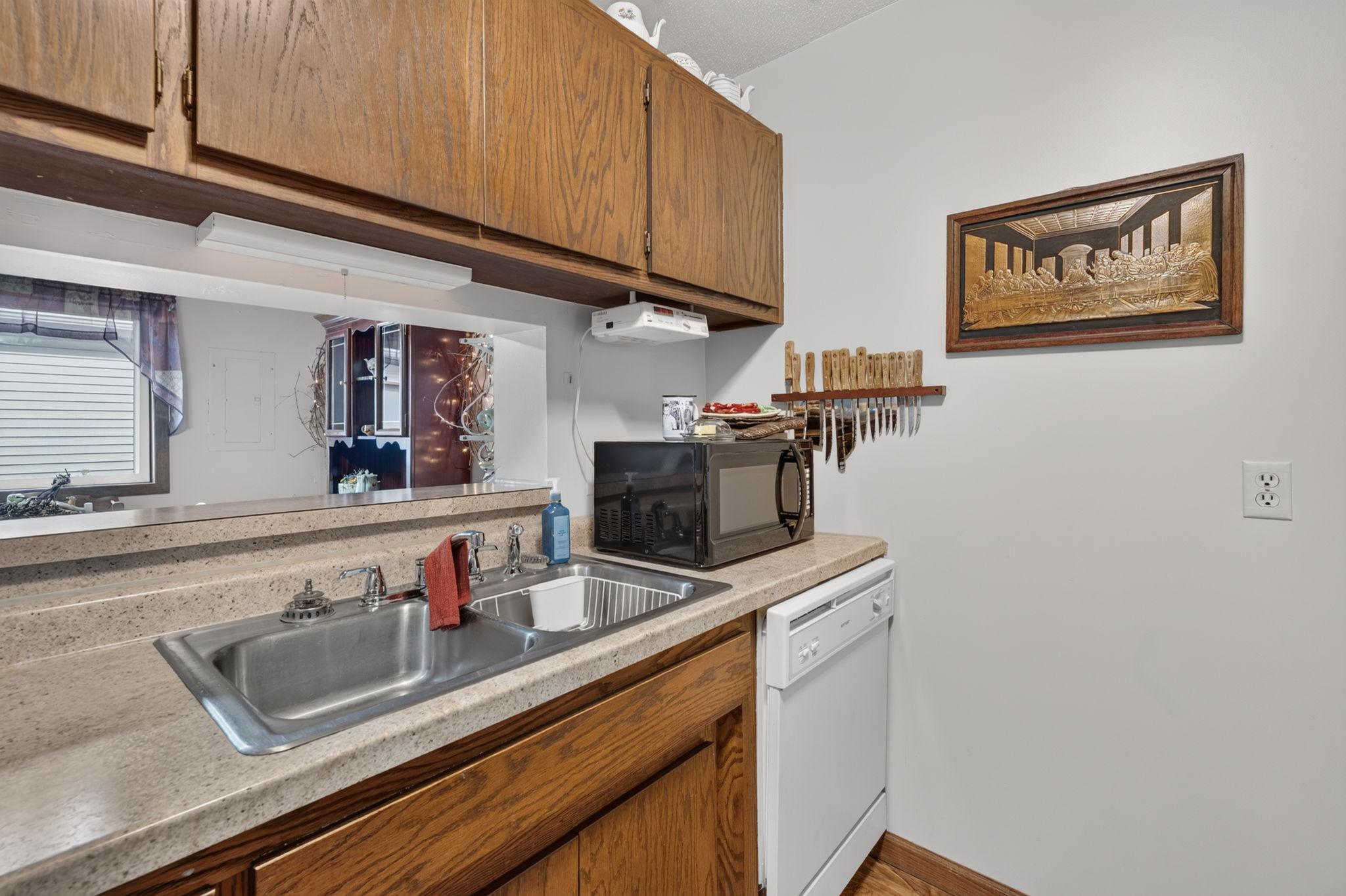 View of Residential Income at 39208-39214 Grand Avenue, North Branch MN 55056, North Branch (5 of 29) - Mike Wilen | Minnesota Team Real Estate