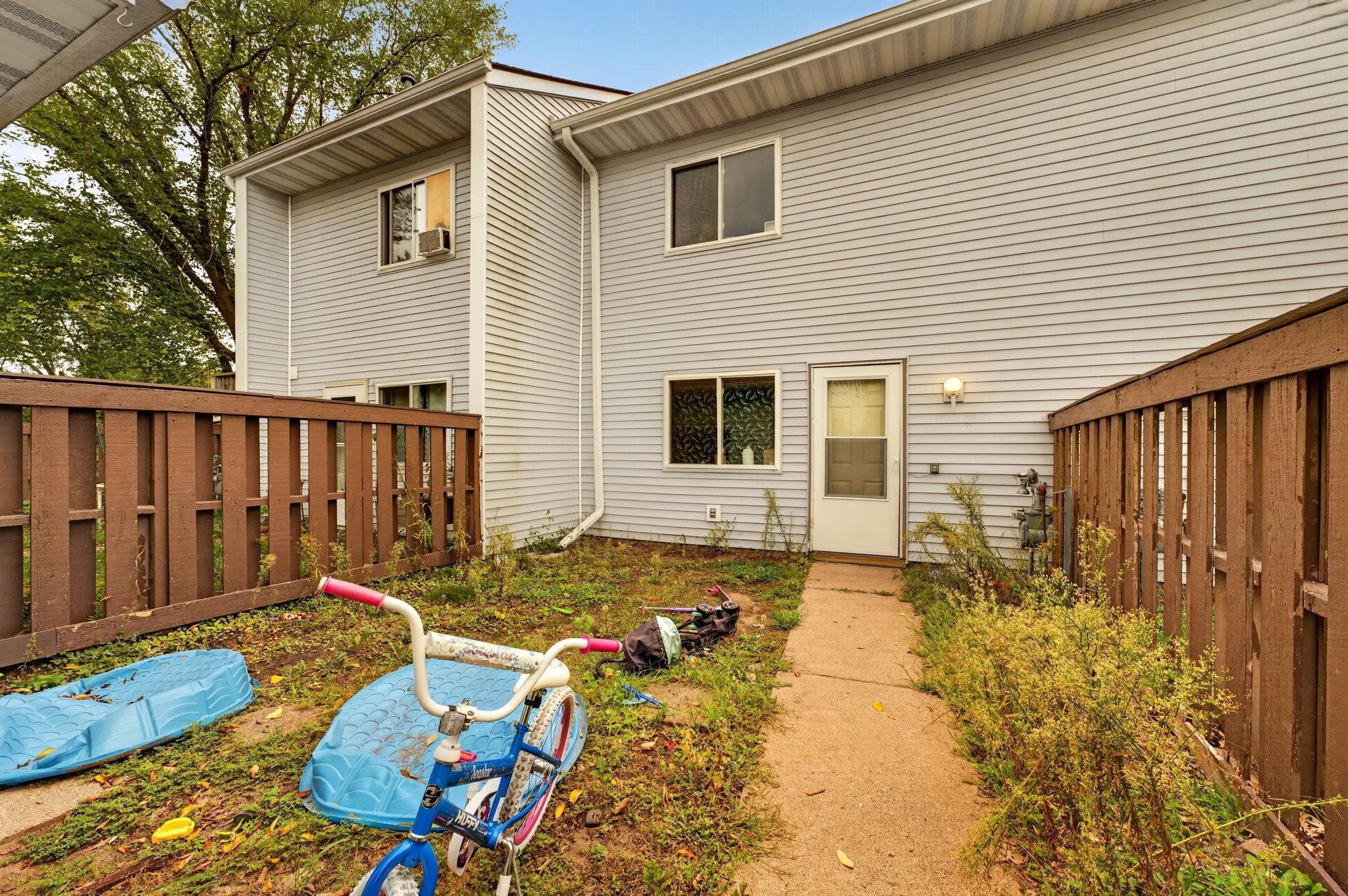 View of Residential Income at 39208-39214 Grand Avenue, North Branch MN 55056, North Branch (14 of 29) - Mike Wilen | Minnesota Team Real Estate