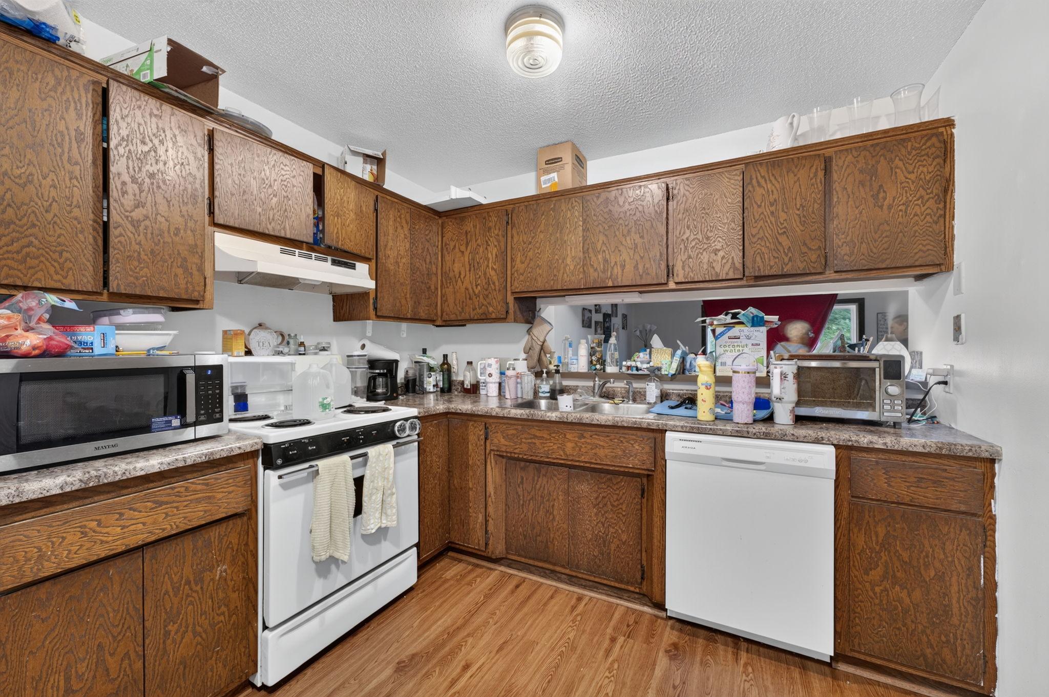 View of Residential Income at 39208-39214 Grand Avenue, North Branch MN 55056, North Branch (17 of 29) - Mike Wilen | Minnesota Team Real Estate