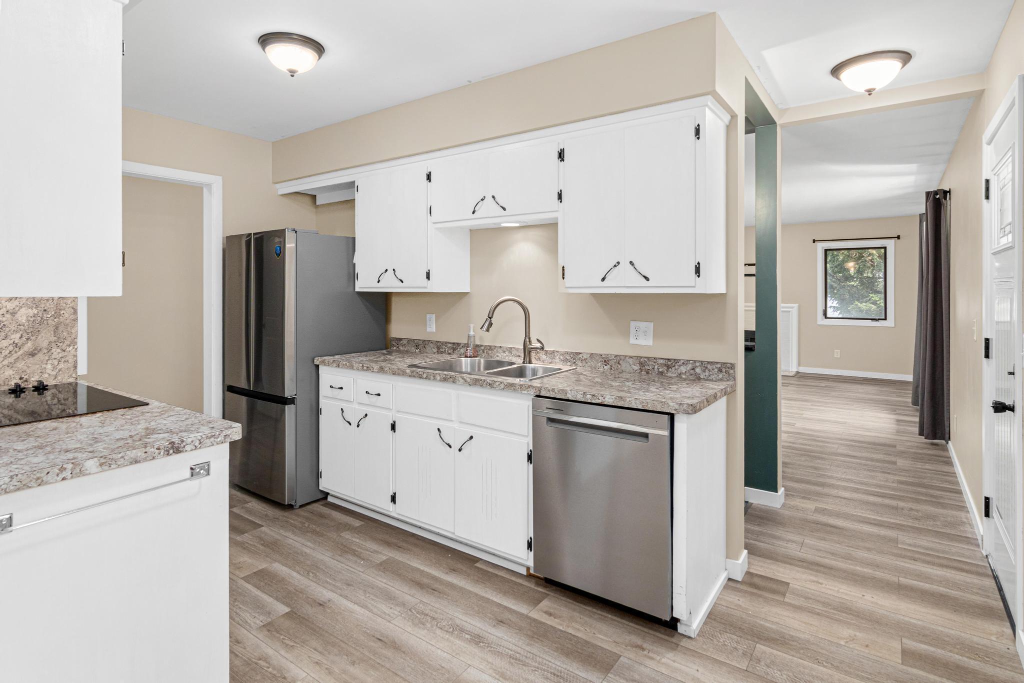 View of Residential at 1429 Windemere Drive, Fridley MN 55421, Fridley (11 of 41) - Mike Wilen | Minnesota Team Real Estate