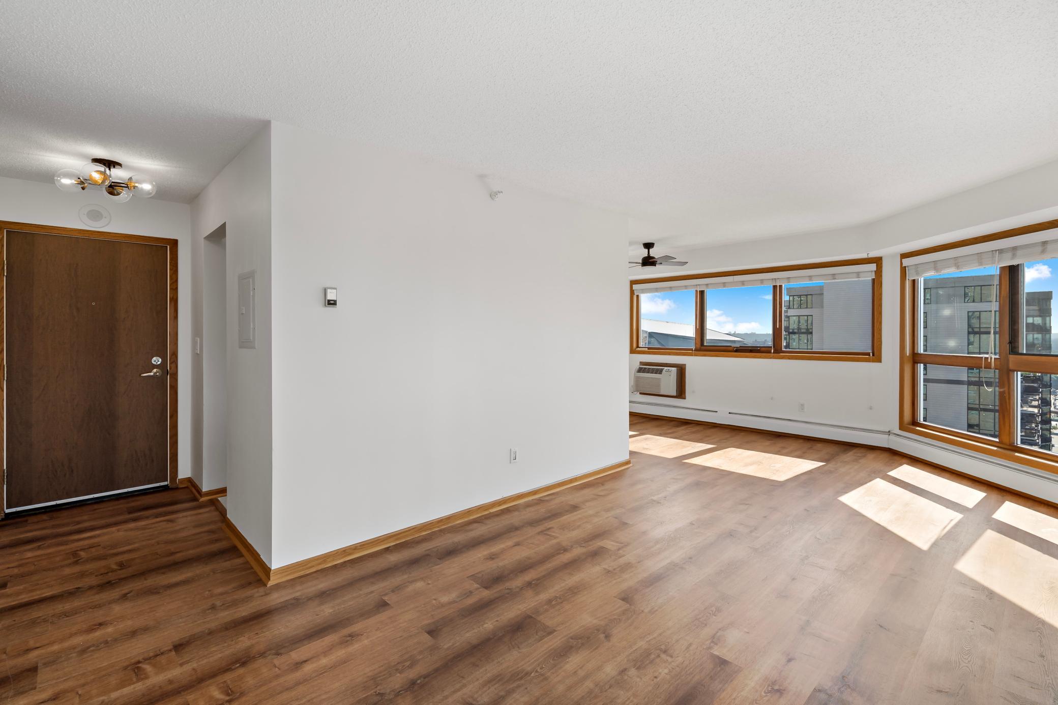 View of Residential at 433 7th Street #1627, Minneapolis MN 55415, Minneapolis (3 of 40) - Mike Wilen | Minnesota Team Real Estate