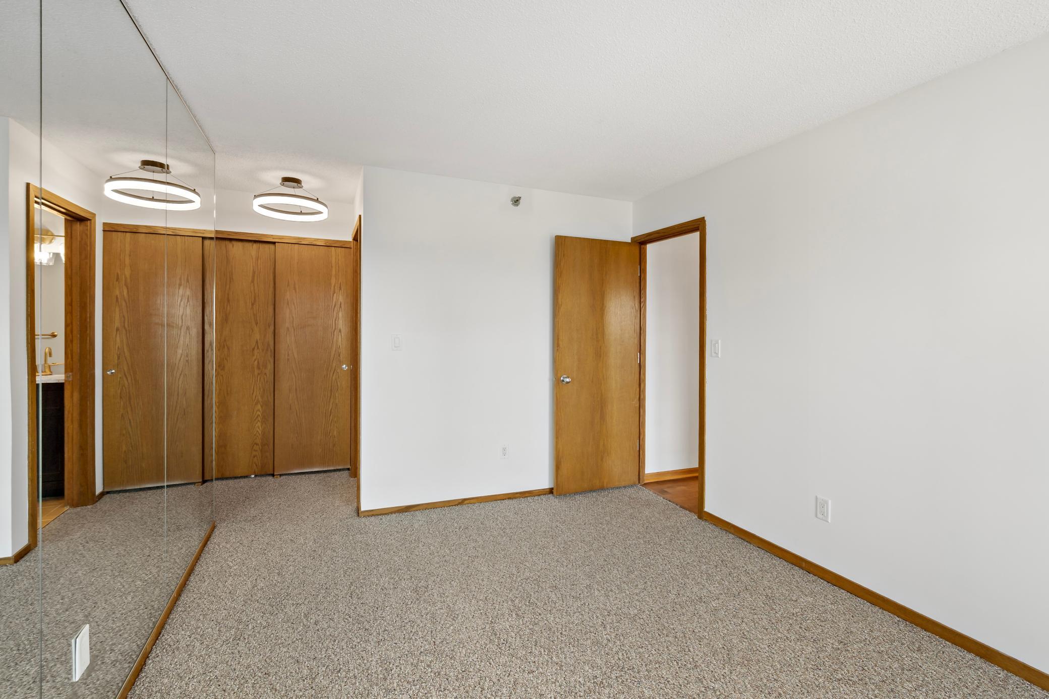 View of Residential at 433 7th Street #1627, Minneapolis MN 55415, Minneapolis (19 of 40) - Mike Wilen | Minnesota Team Real Estate