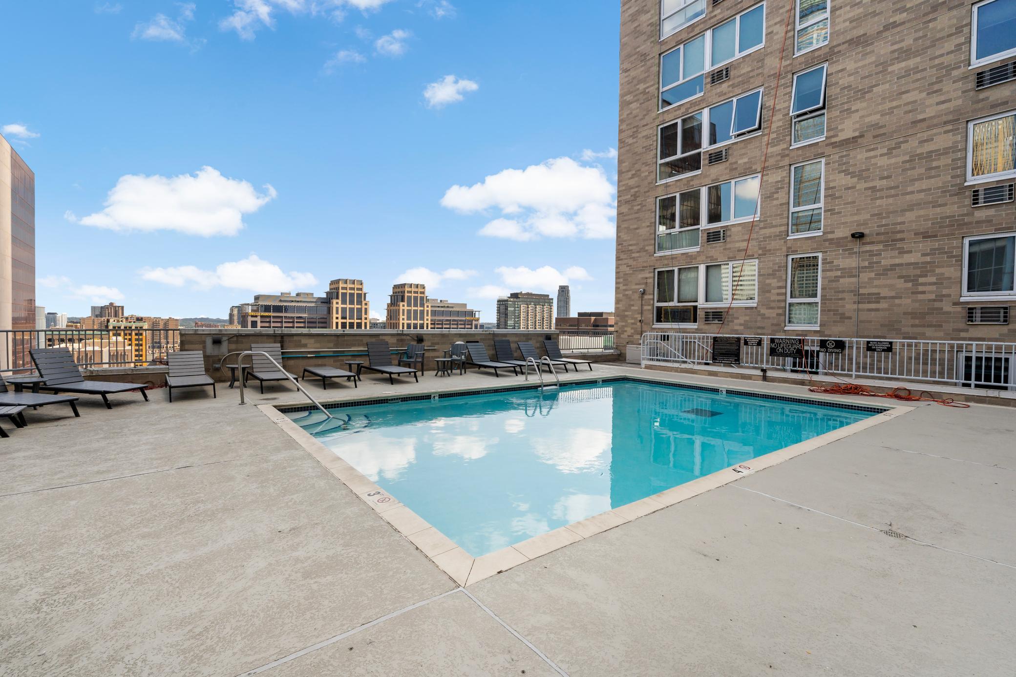 View of Residential at 433 7th Street #1627, Minneapolis MN 55415, Minneapolis (38 of 40) - Mike Wilen | Minnesota Team Real Estate