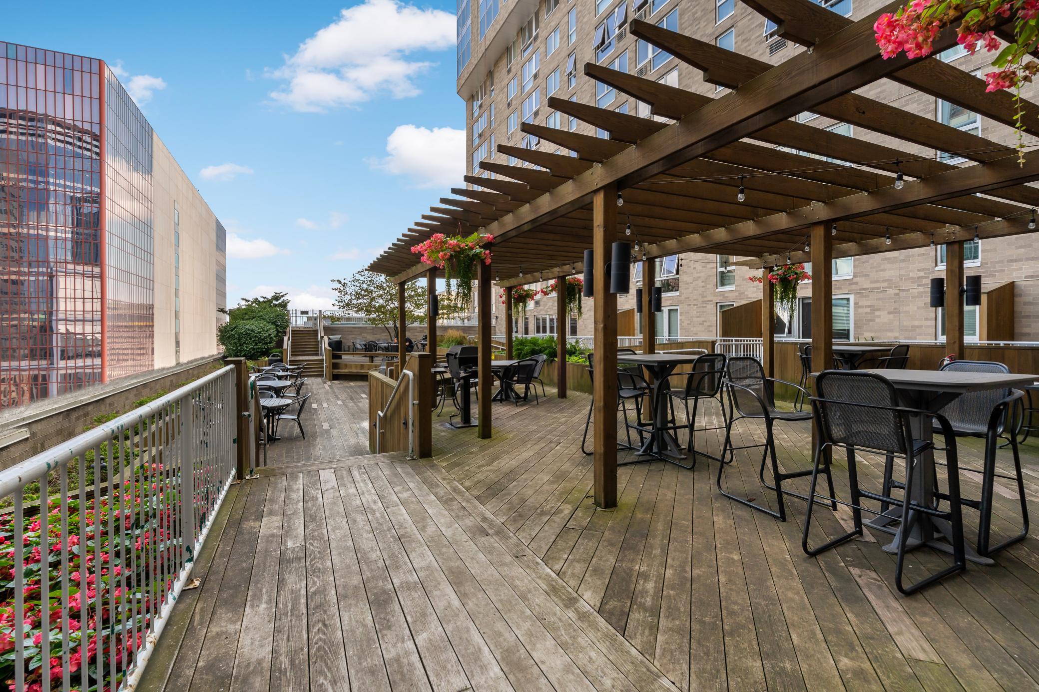 View of Residential at 433 7th Street #1627, Minneapolis MN 55415, Minneapolis (40 of 40) - Mike Wilen | Minnesota Team Real Estate
