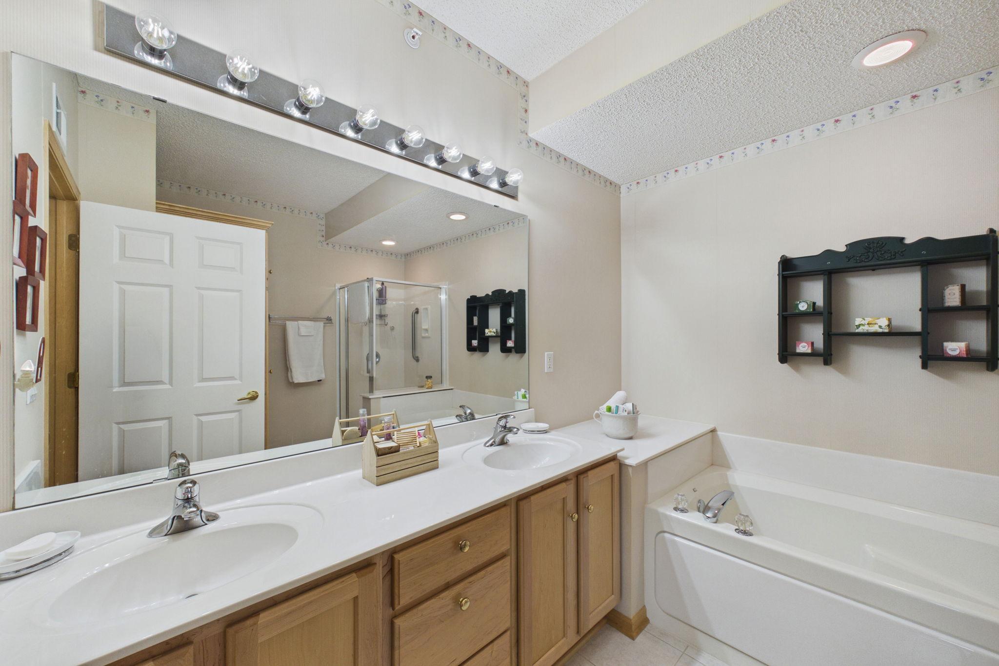 View of Residential at 625 Wesley Commons Drive #47, Golden Valley MN 55427, Golden Valley (17 of 21) - Mike Wilen | Minnesota Team Real Estate