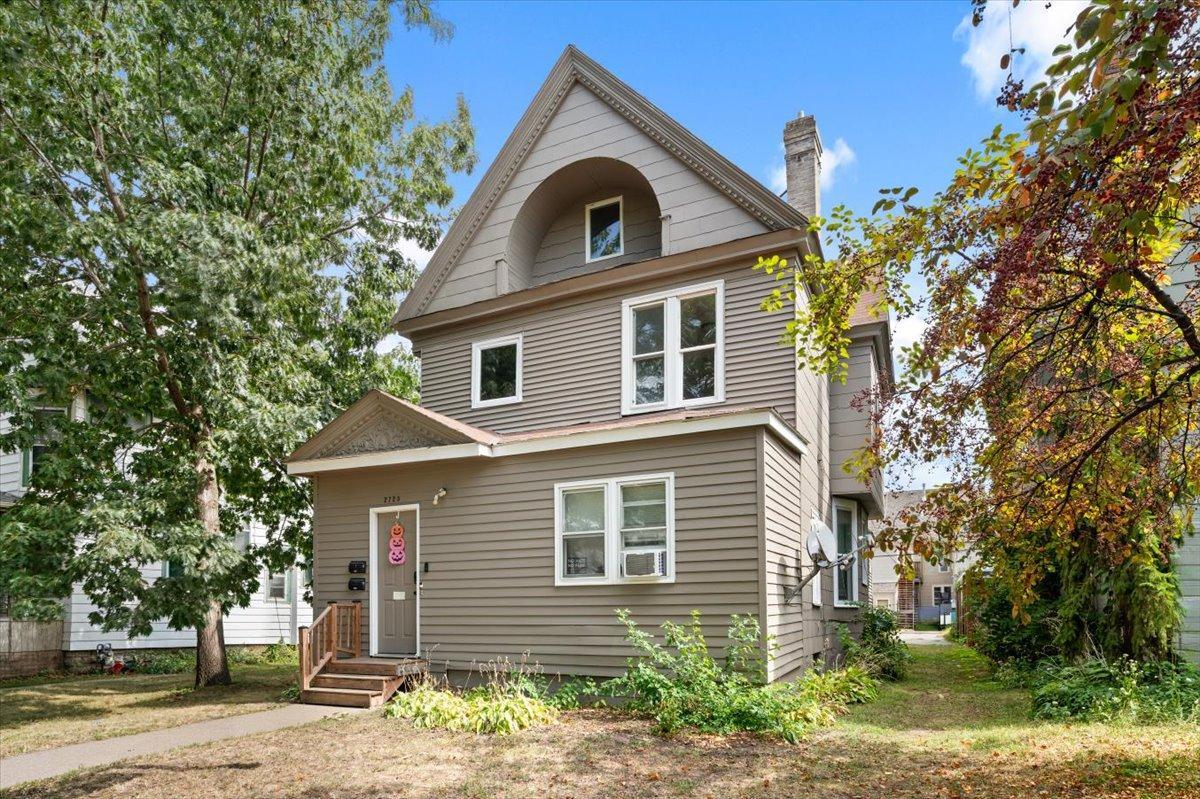 View of Residential Income at 2725 Dupont Avenue, Minneapolis MN 55408, Minneapolis (31 of 46) - Mike Wilen | Minnesota Team Real Estate