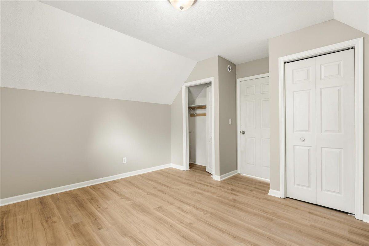 View of Residential Income at 2725 Dupont Avenue, Minneapolis MN 55408, Minneapolis (26 of 46) - Mike Wilen | Minnesota Team Real Estate