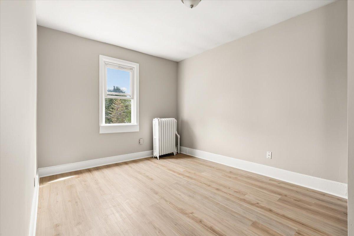 View of Residential Income at 2725 Dupont Avenue, Minneapolis MN 55408, Minneapolis (12 of 46) - Mike Wilen | Minnesota Team Real Estate