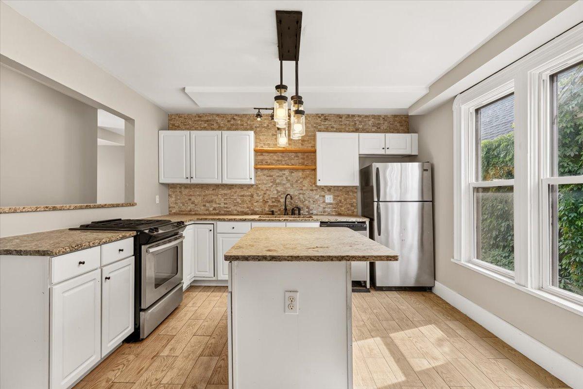 View of Residential Income at 2725 Dupont Avenue, Minneapolis MN 55408, Minneapolis (2 of 46) - Mike Wilen | Minnesota Team Real Estate
