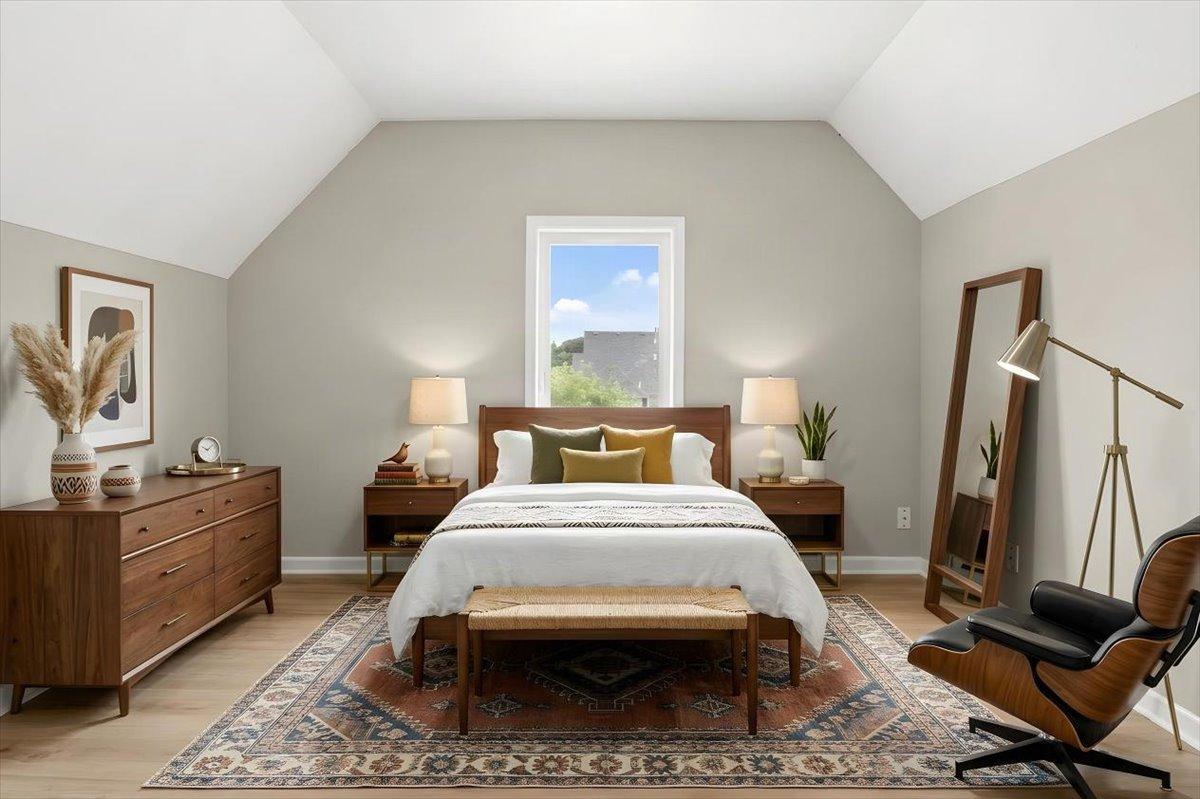 View of Residential Income at 2725 Dupont Avenue, Minneapolis MN 55408, Minneapolis (21 of 46) - Mike Wilen | Minnesota Team Real Estate